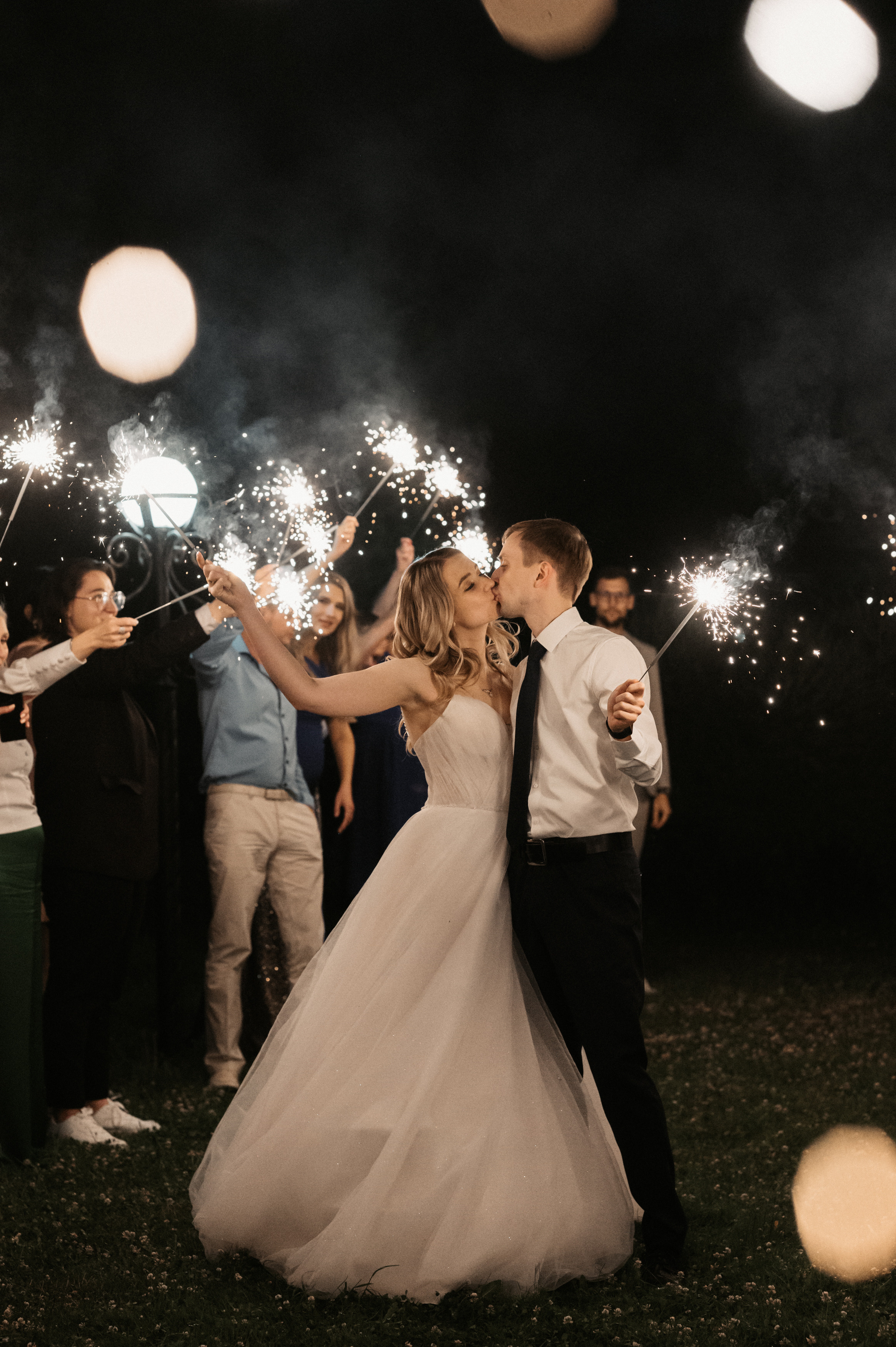 Счастливы и точка. Свадебный фотограф Александр Давыдов