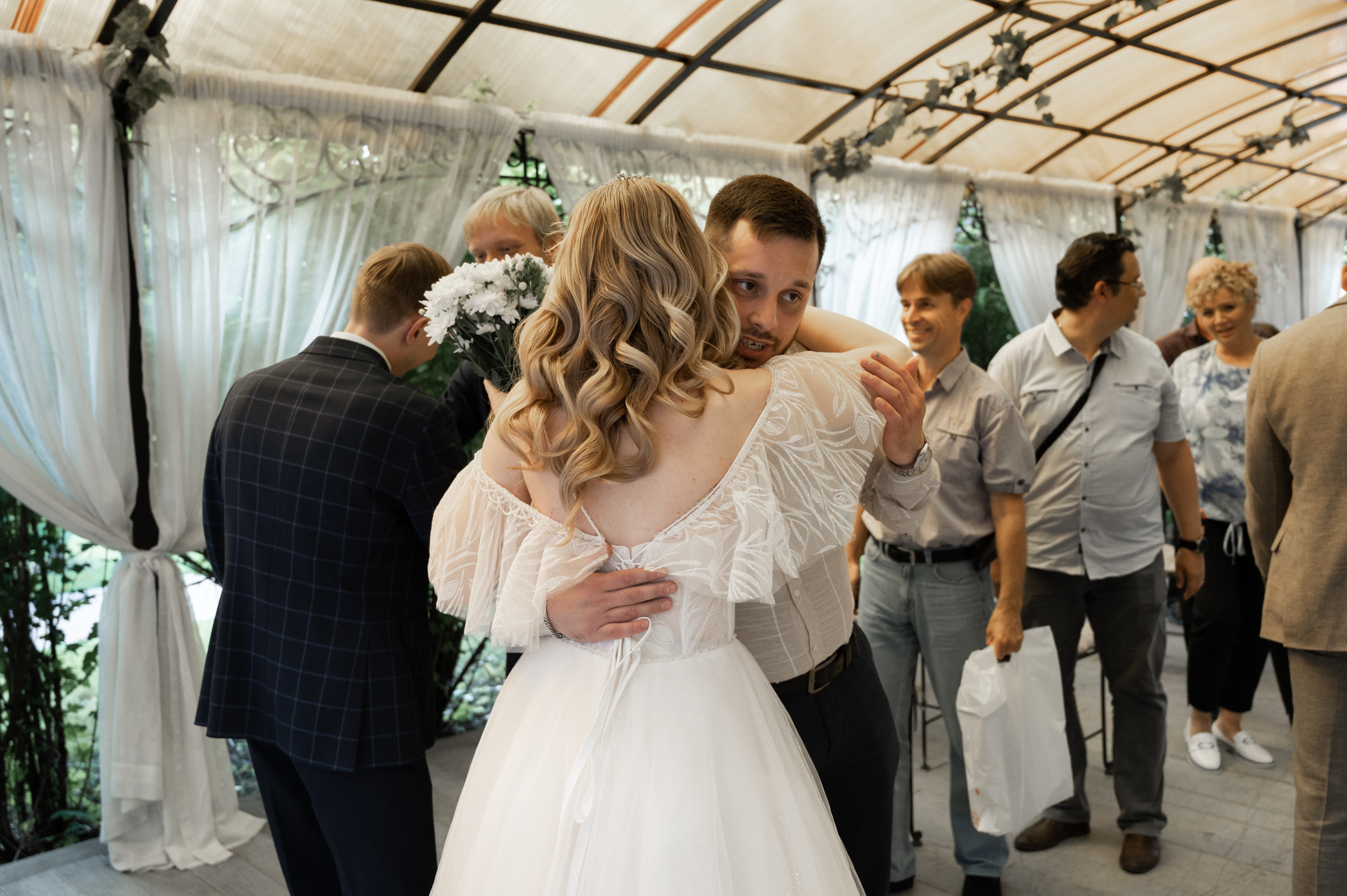 Счастливы и точка. Свадебный фотограф Александр Давыдов