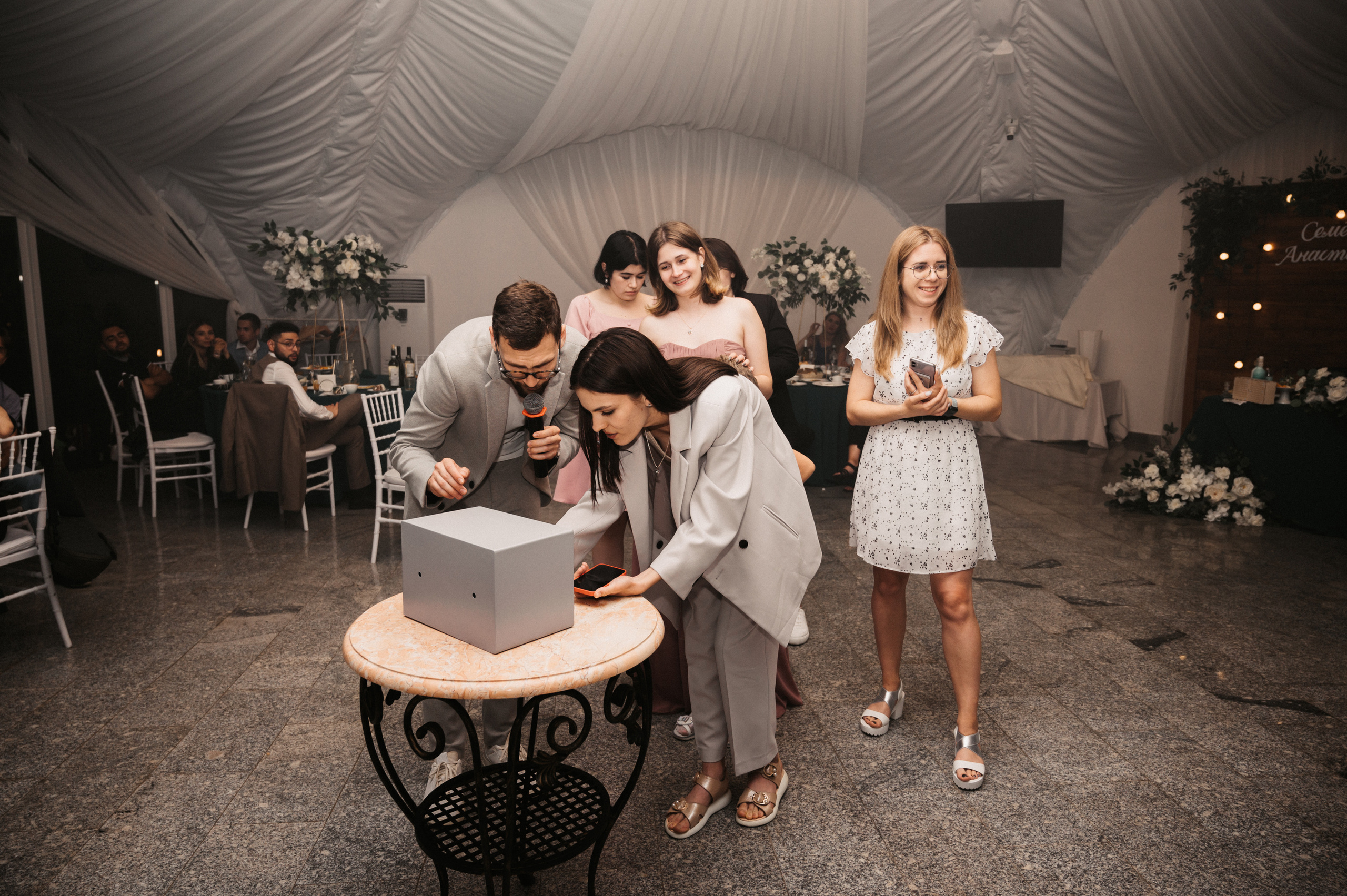 Счастливы и точка. Свадебный фотограф Александр Давыдов