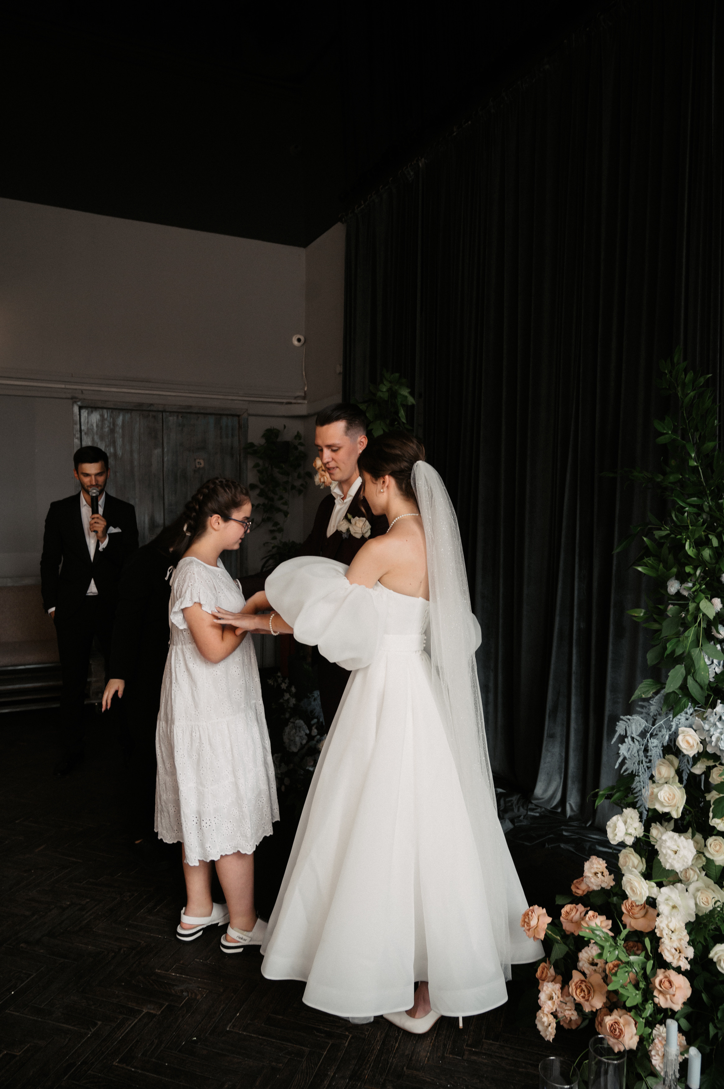 Искренне. Свадебный фотограф Александр Давыдов