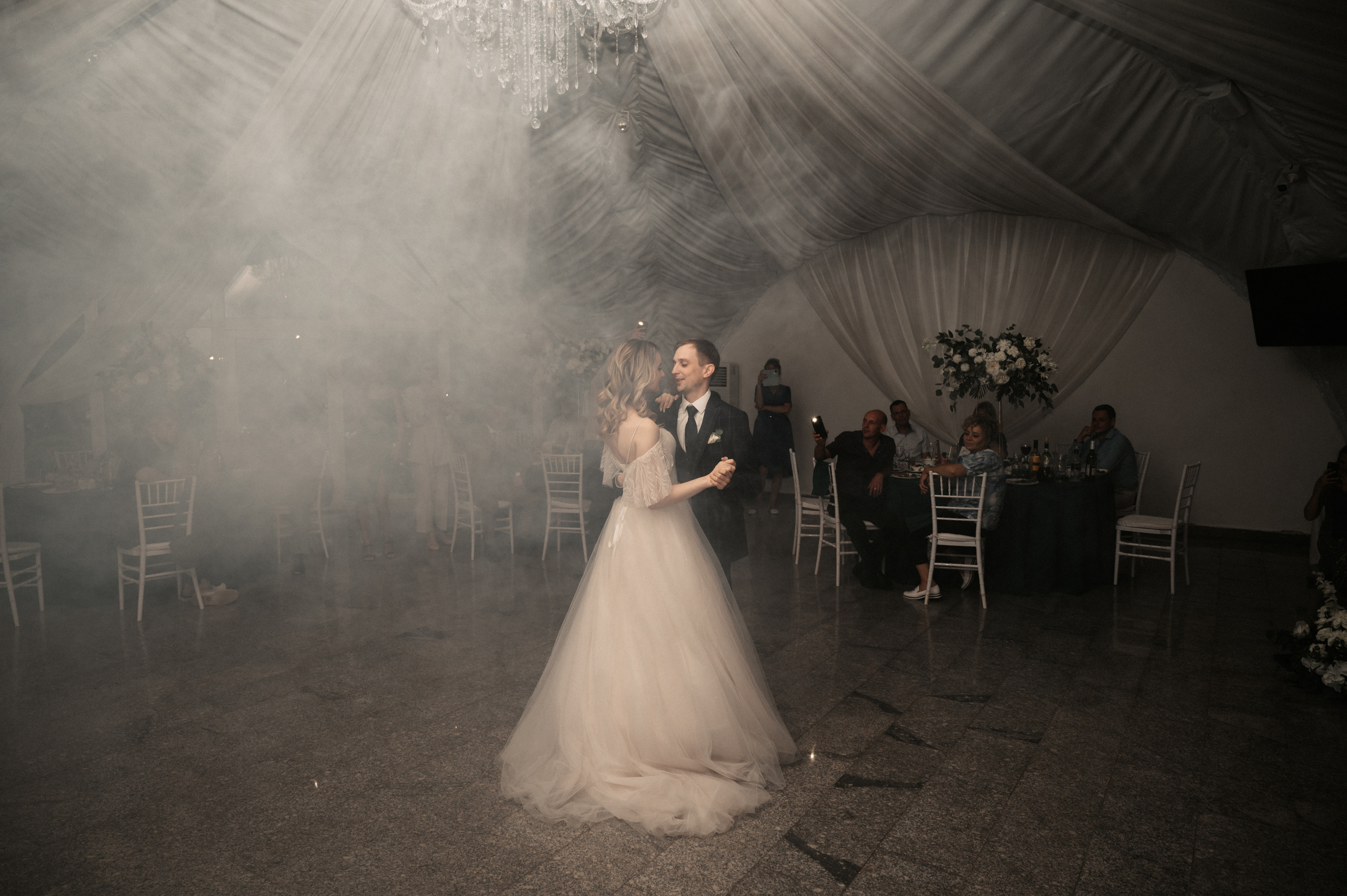 Счастливы и точка. Свадебный фотограф Александр Давыдов