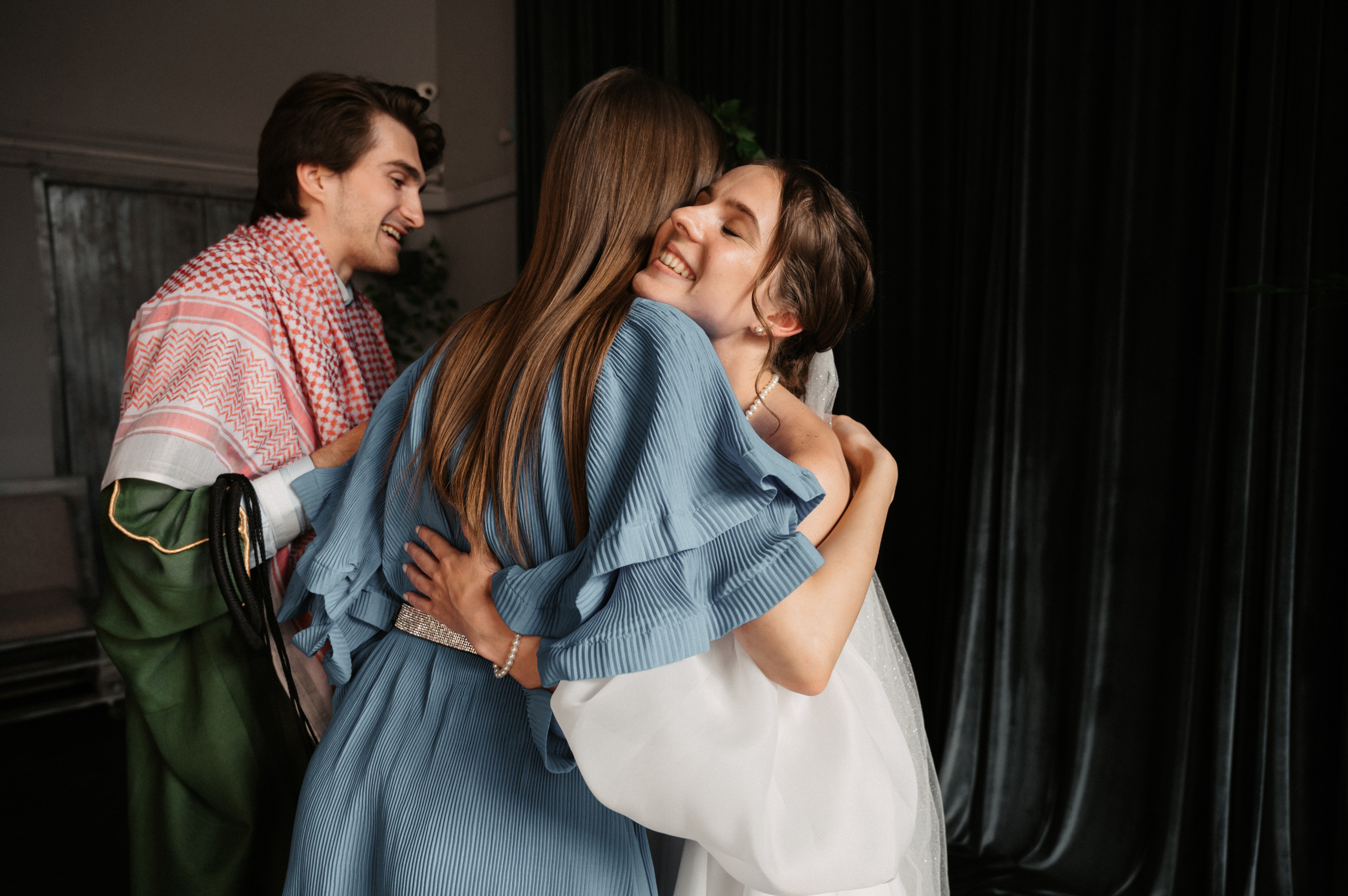 Искренне. Свадебный фотограф Александр Давыдов