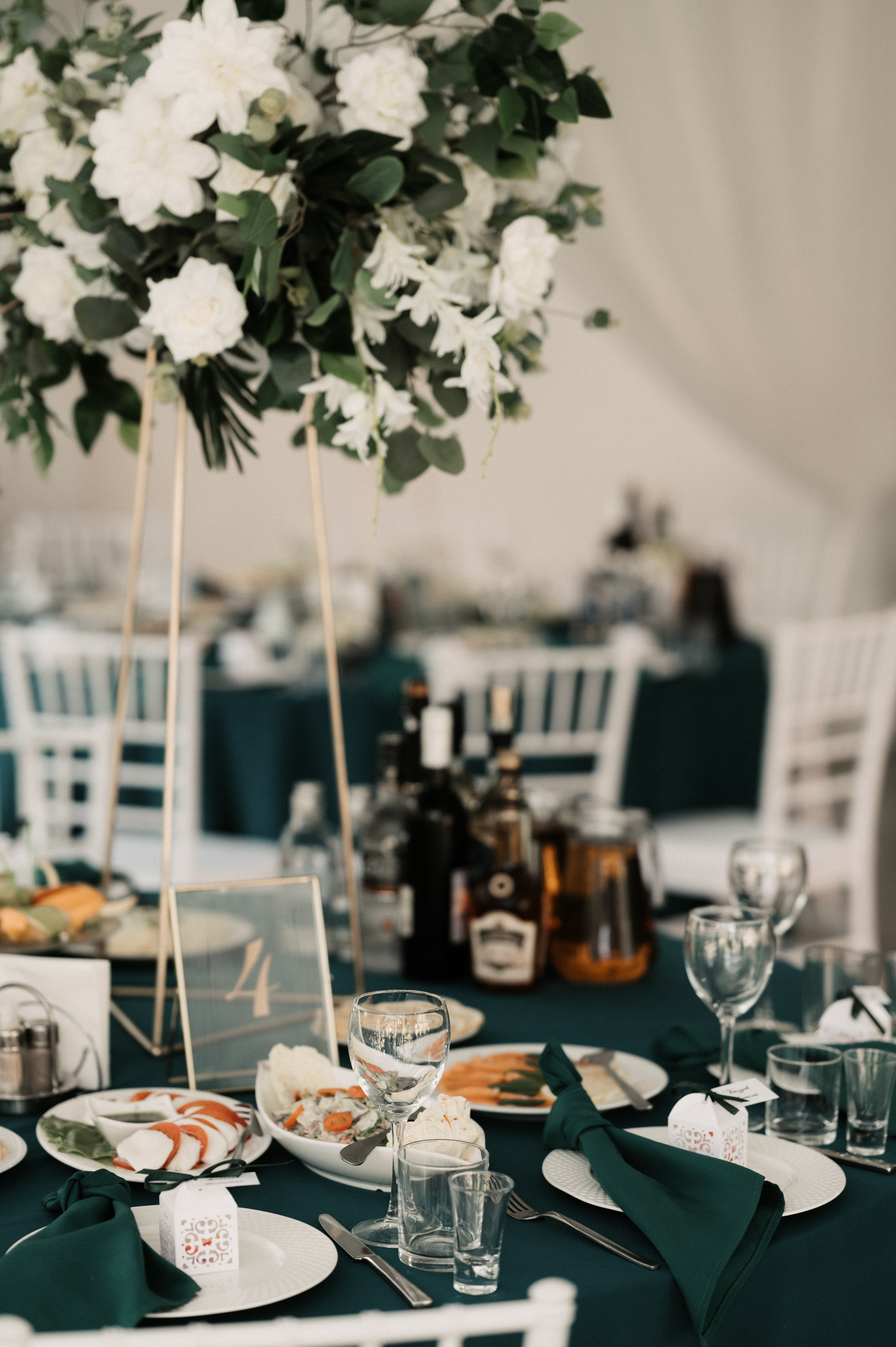 Счастливы и точка. Свадебный фотограф Александр Давыдов