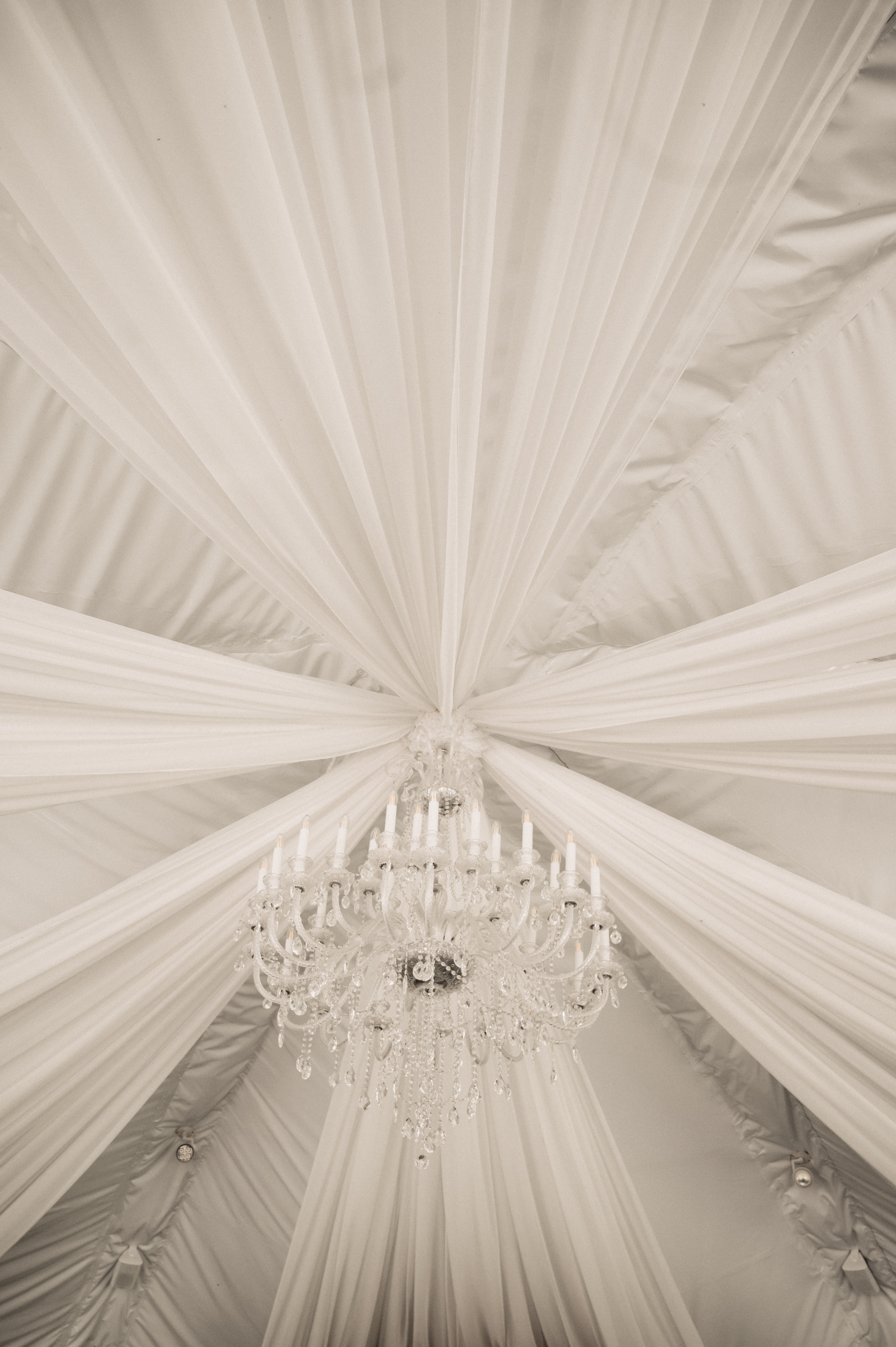 Счастливы и точка. Свадебный фотограф Александр Давыдов