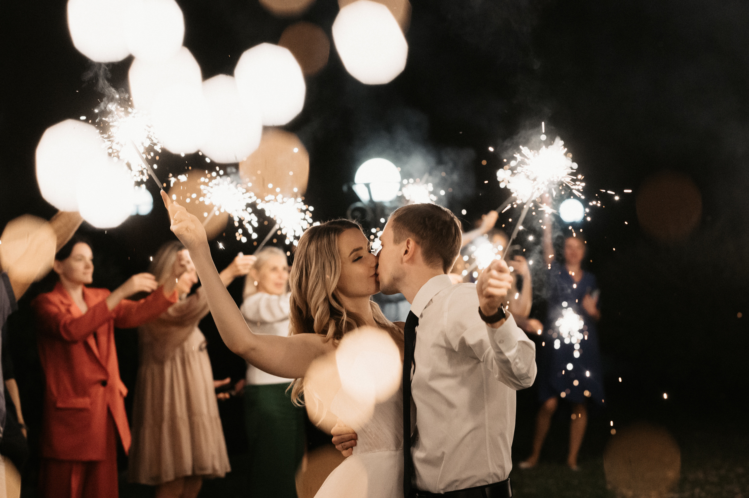 Счастливы и точка. Свадебный фотограф Александр Давыдов