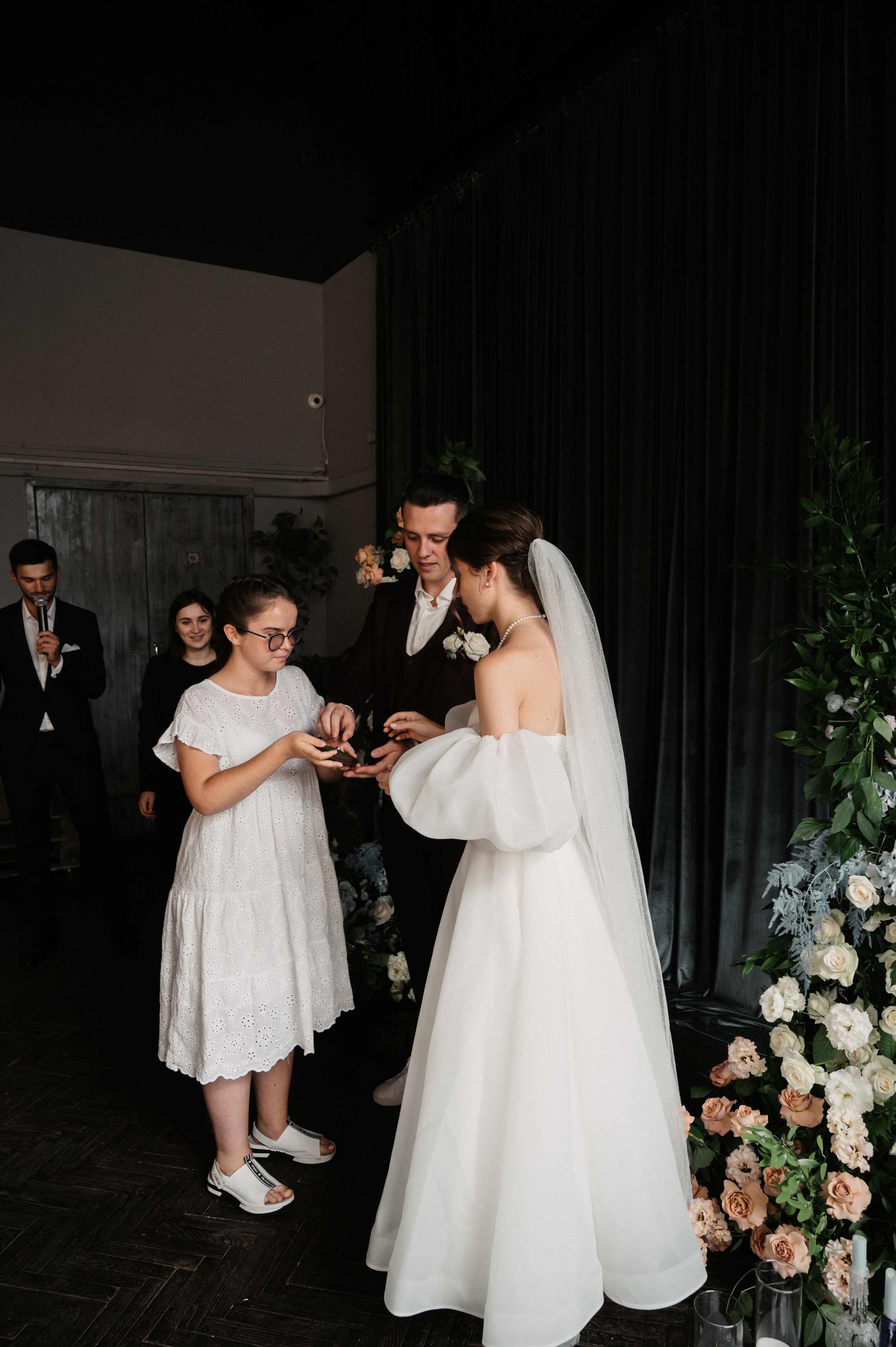 Искренне. Свадебный фотограф Александр Давыдов