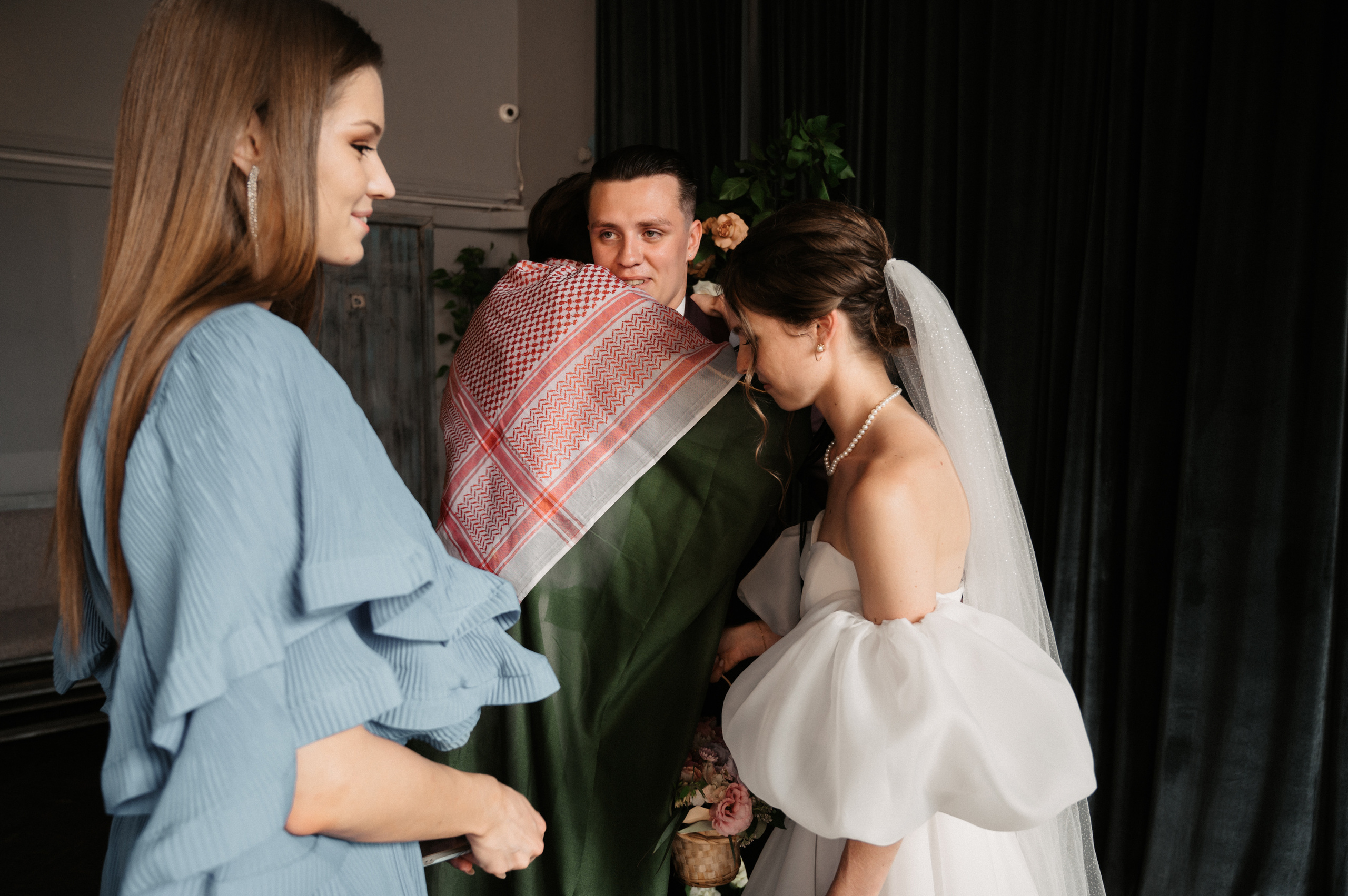 Искренне. Свадебный фотограф Александр Давыдов