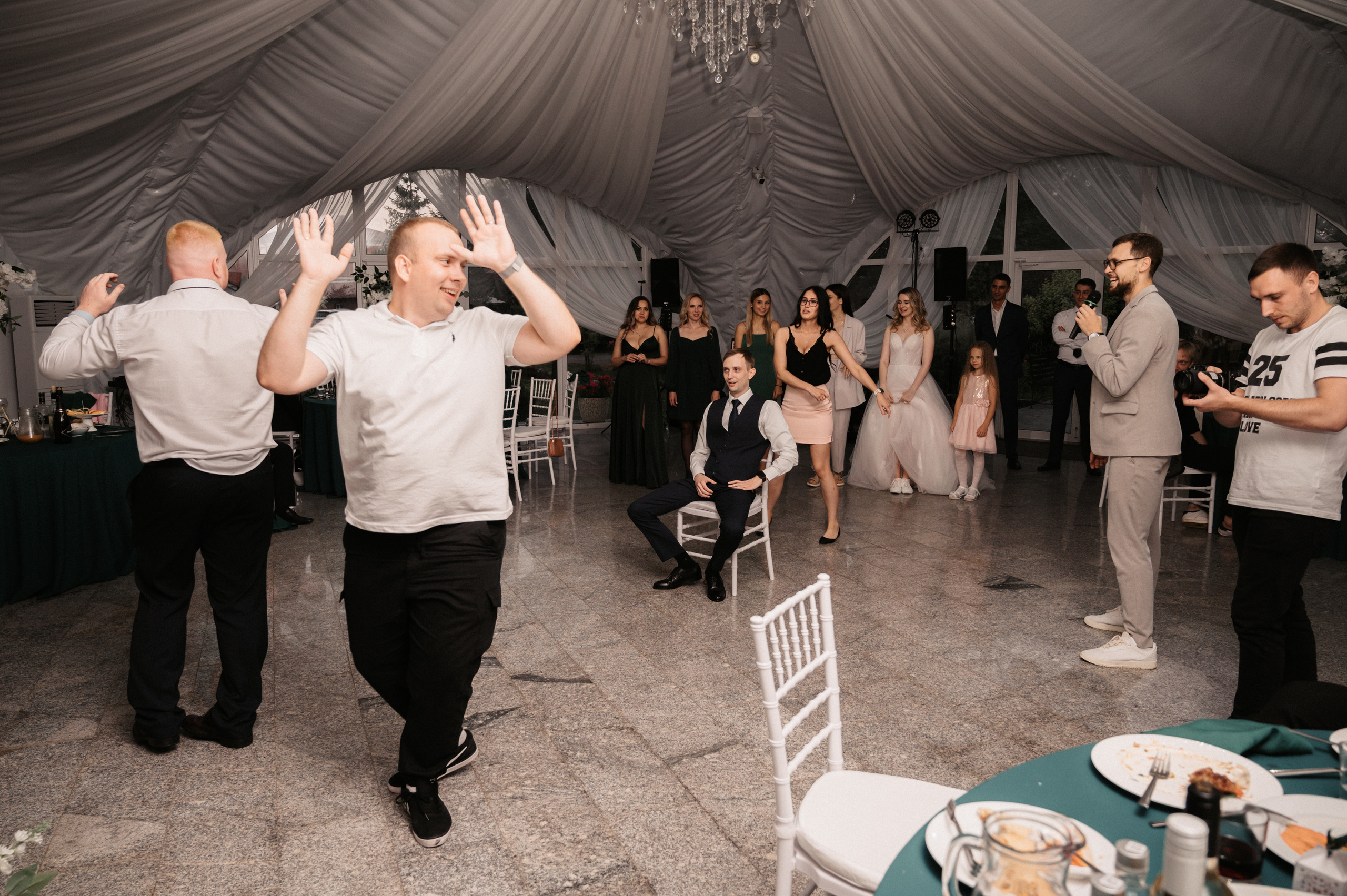 Счастливы и точка. Свадебный фотограф Александр Давыдов