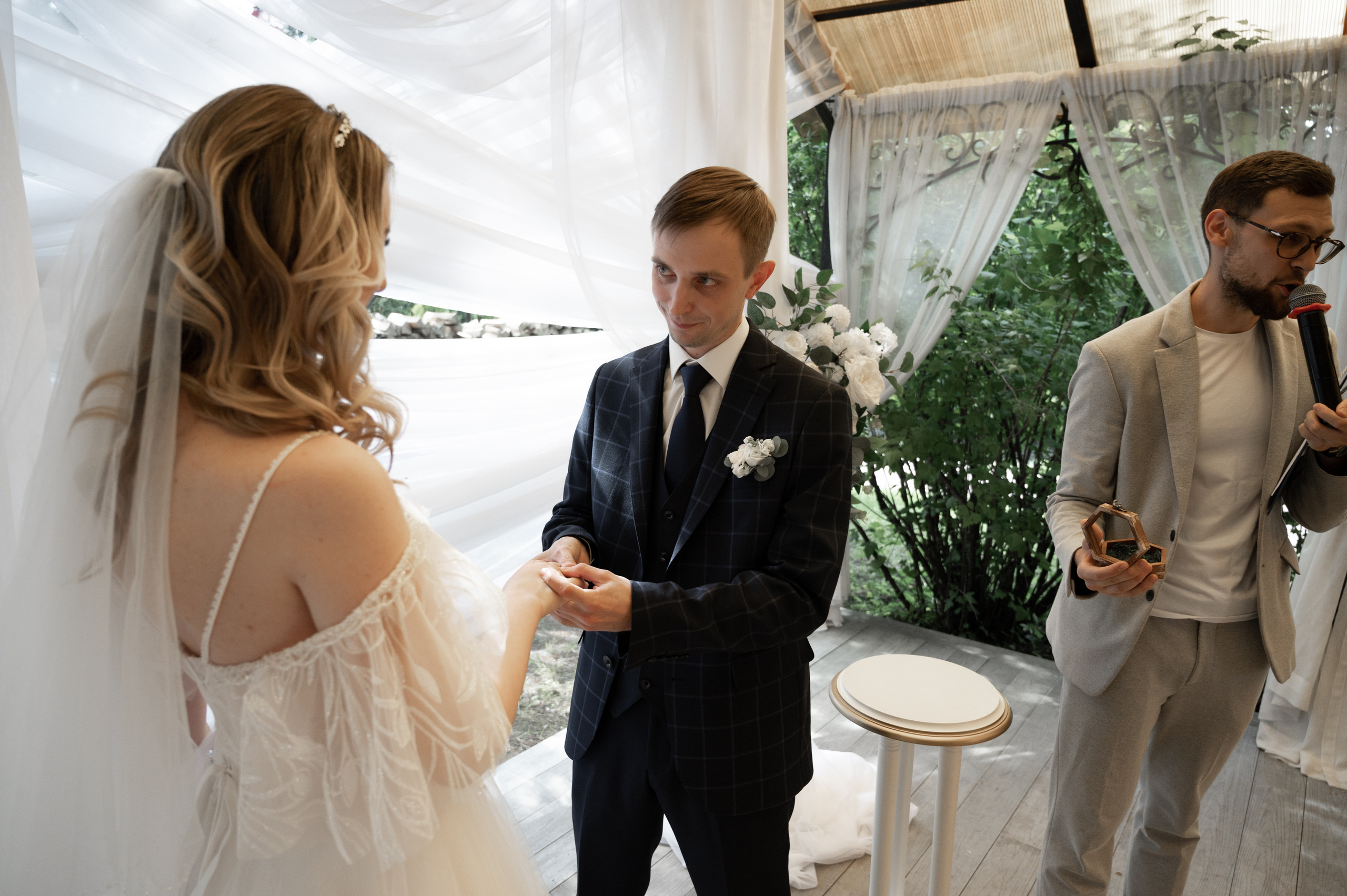 Счастливы и точка. Свадебный фотограф Александр Давыдов