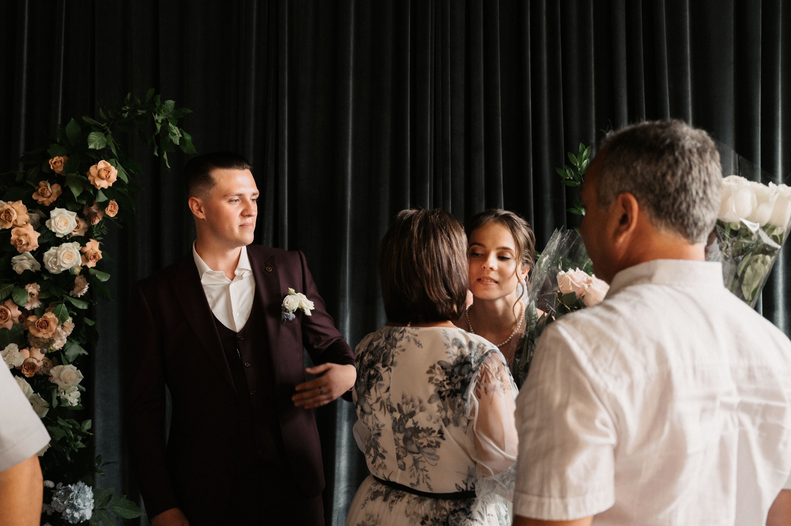 Искренне. Свадебный фотограф Александр Давыдов