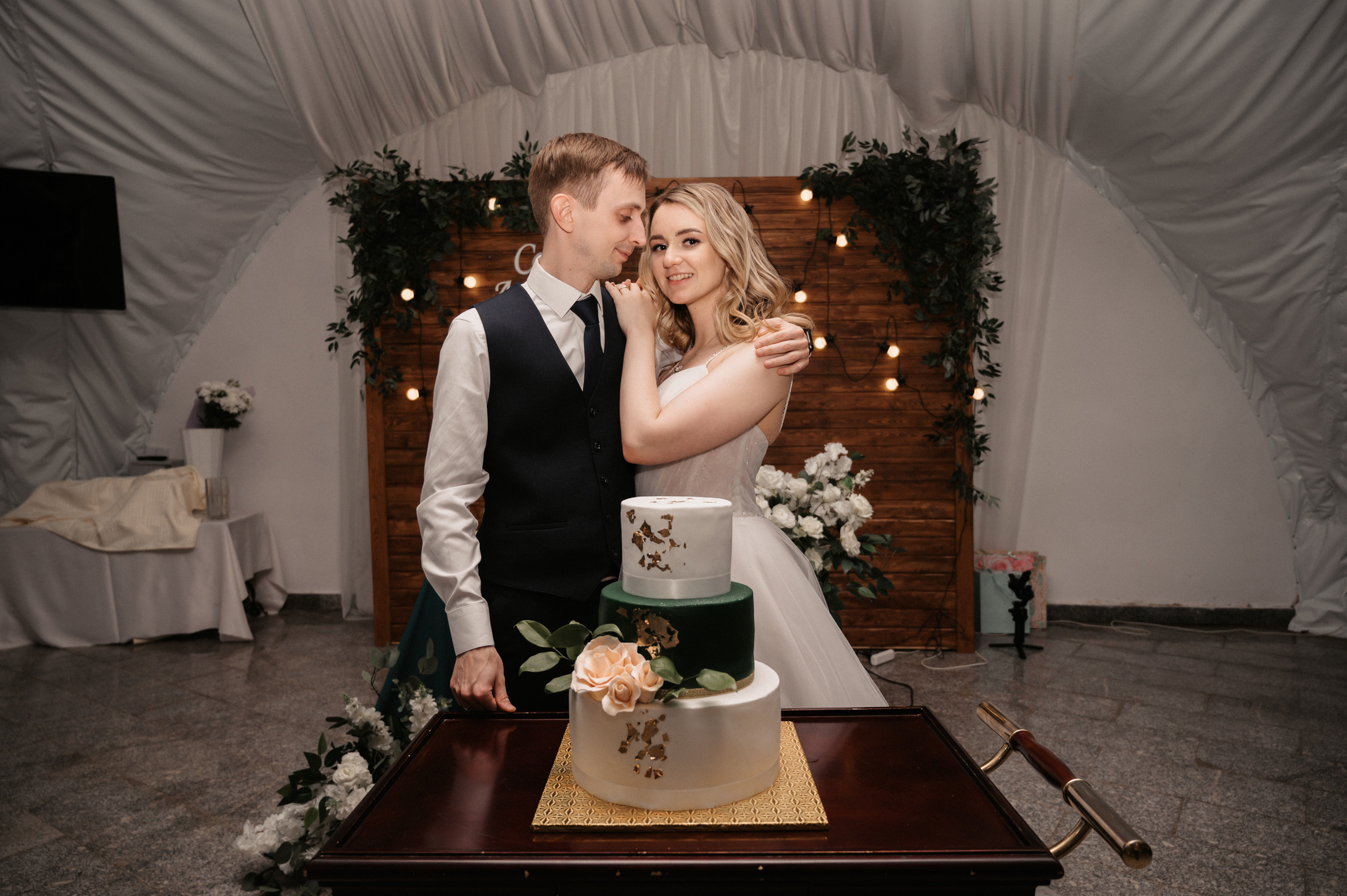 Счастливы и точка. Свадебный фотограф Александр Давыдов