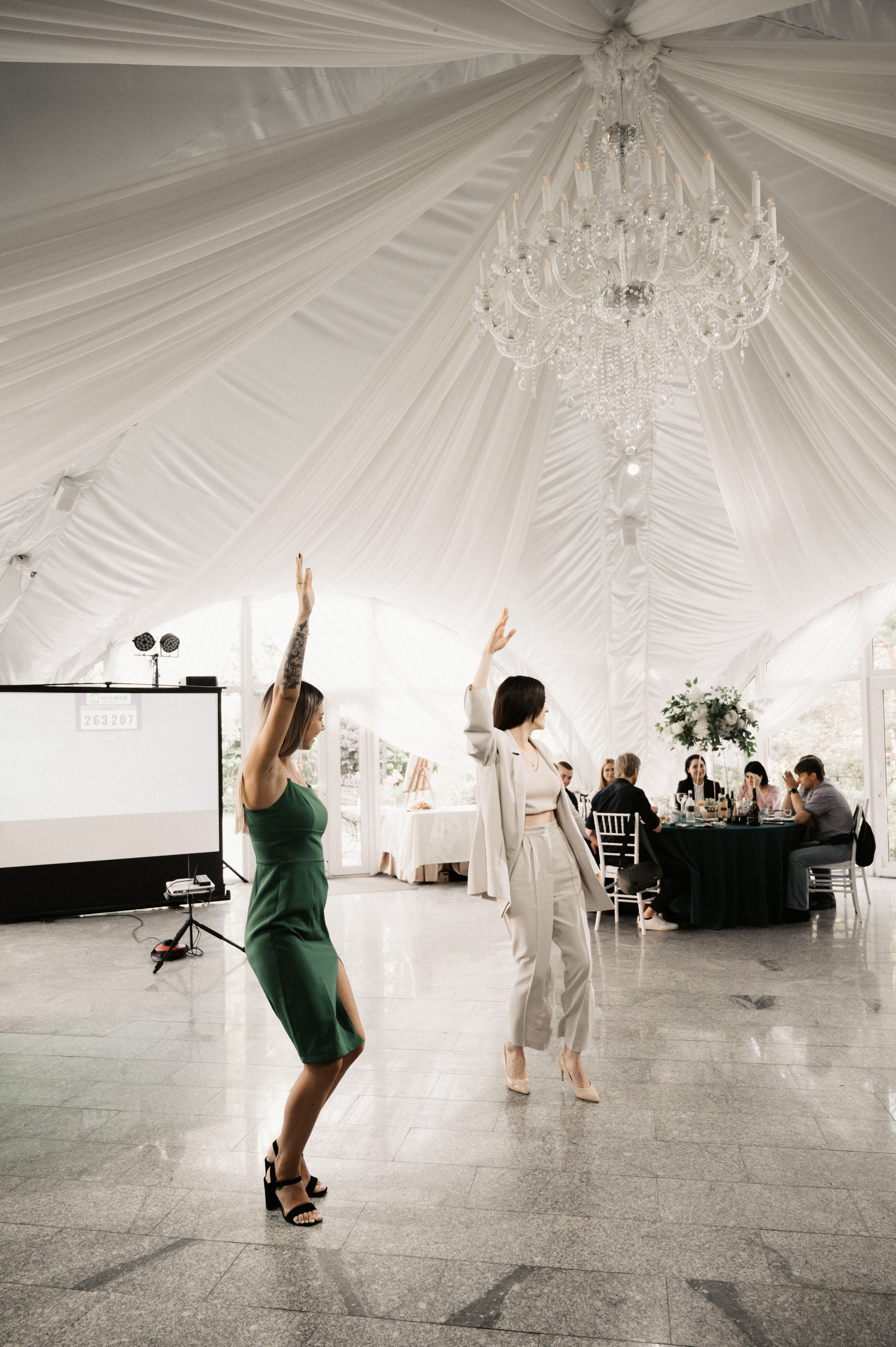 Счастливы и точка. Свадебный фотограф Александр Давыдов