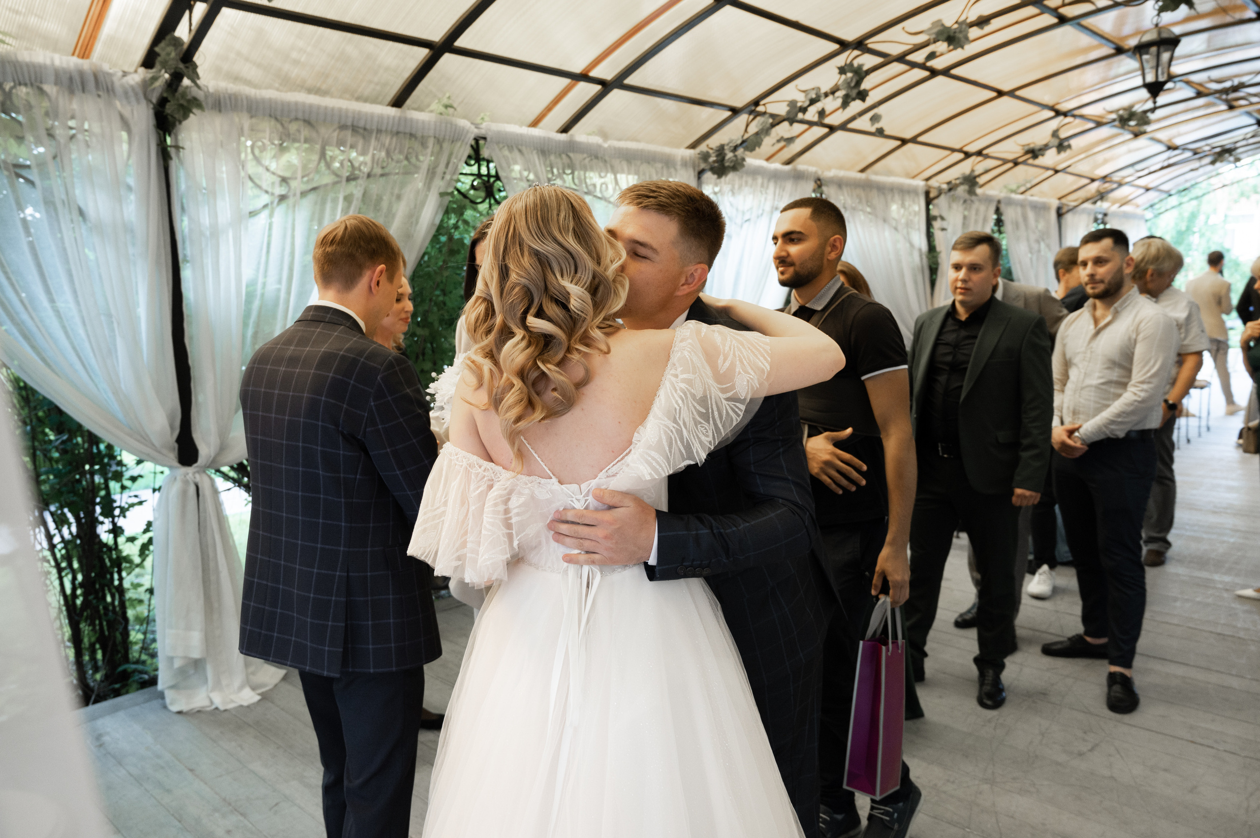 Счастливы и точка. Свадебный фотограф Александр Давыдов