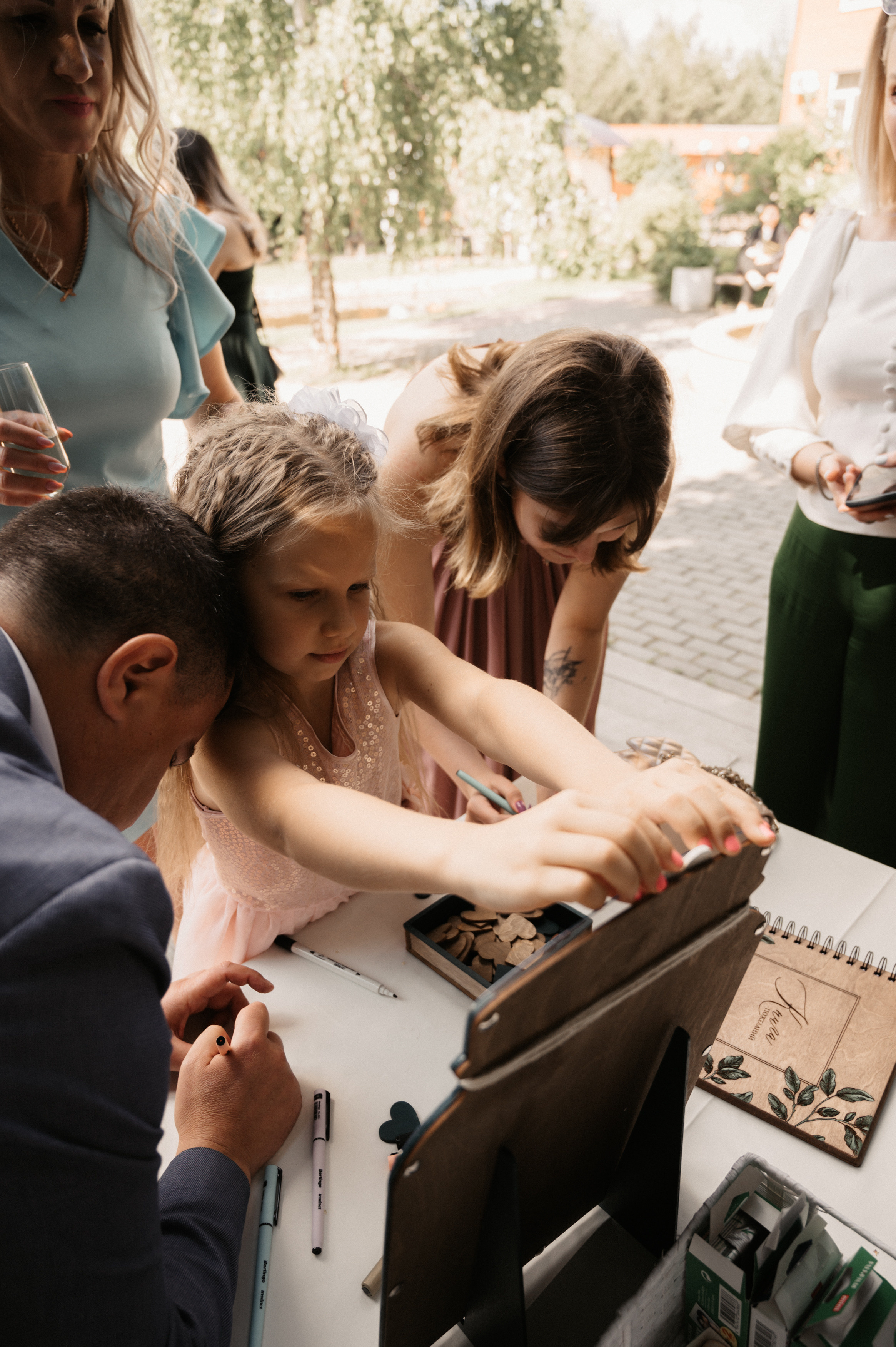 Счастливы и точка. Свадебный фотограф Александр Давыдов