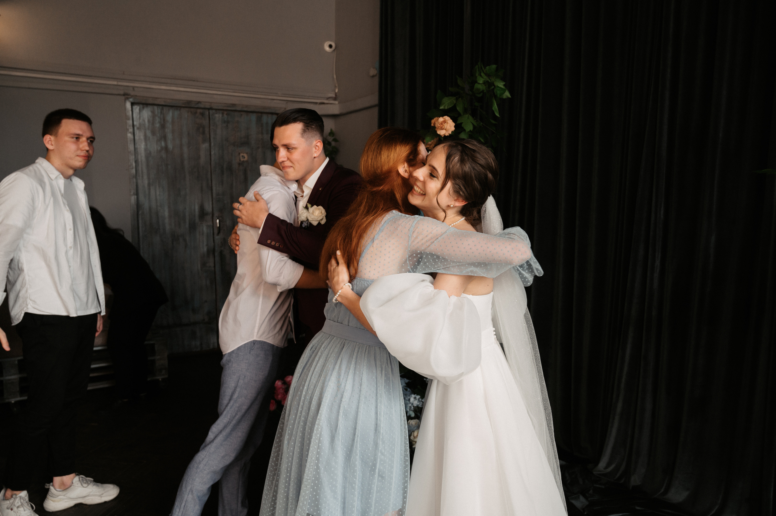 Искренне. Свадебный фотограф Александр Давыдов