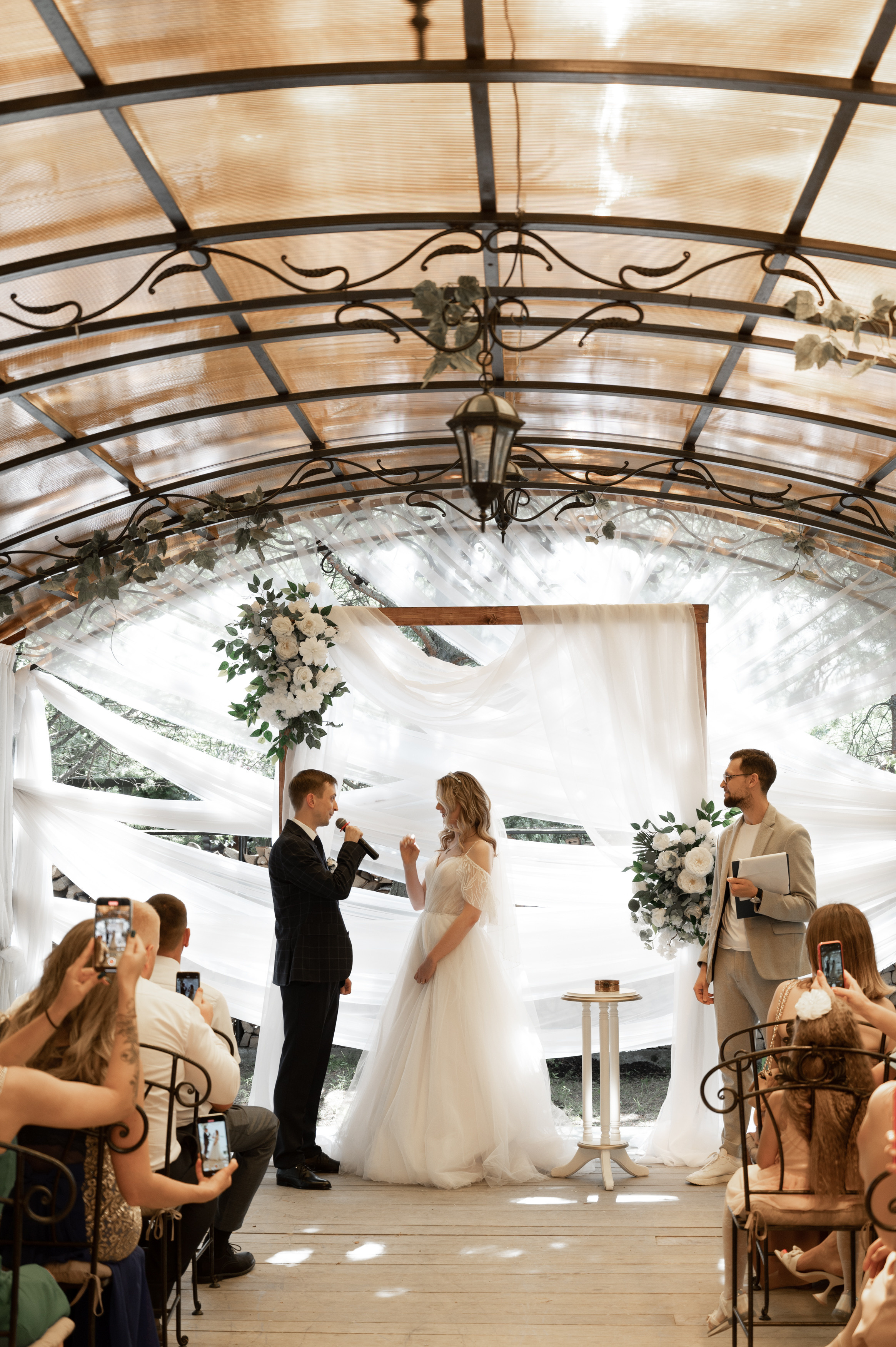 Счастливы и точка. Свадебный фотограф Александр Давыдов