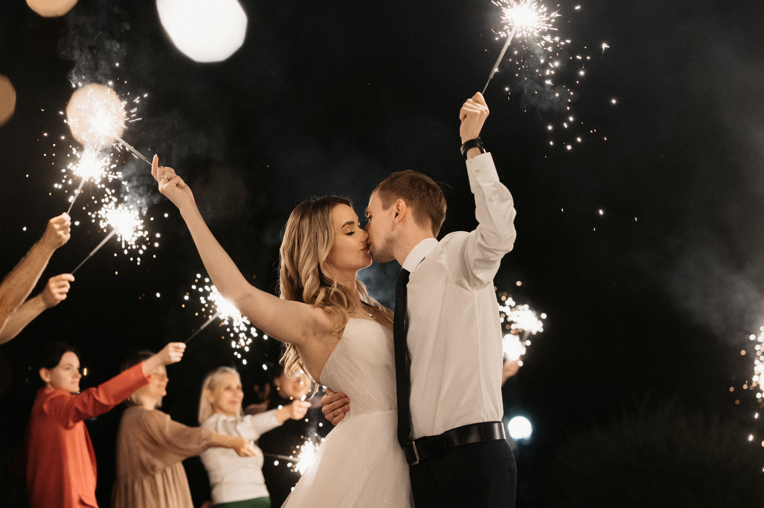 Счастливы и точка. Свадебный фотограф Александр Давыдов