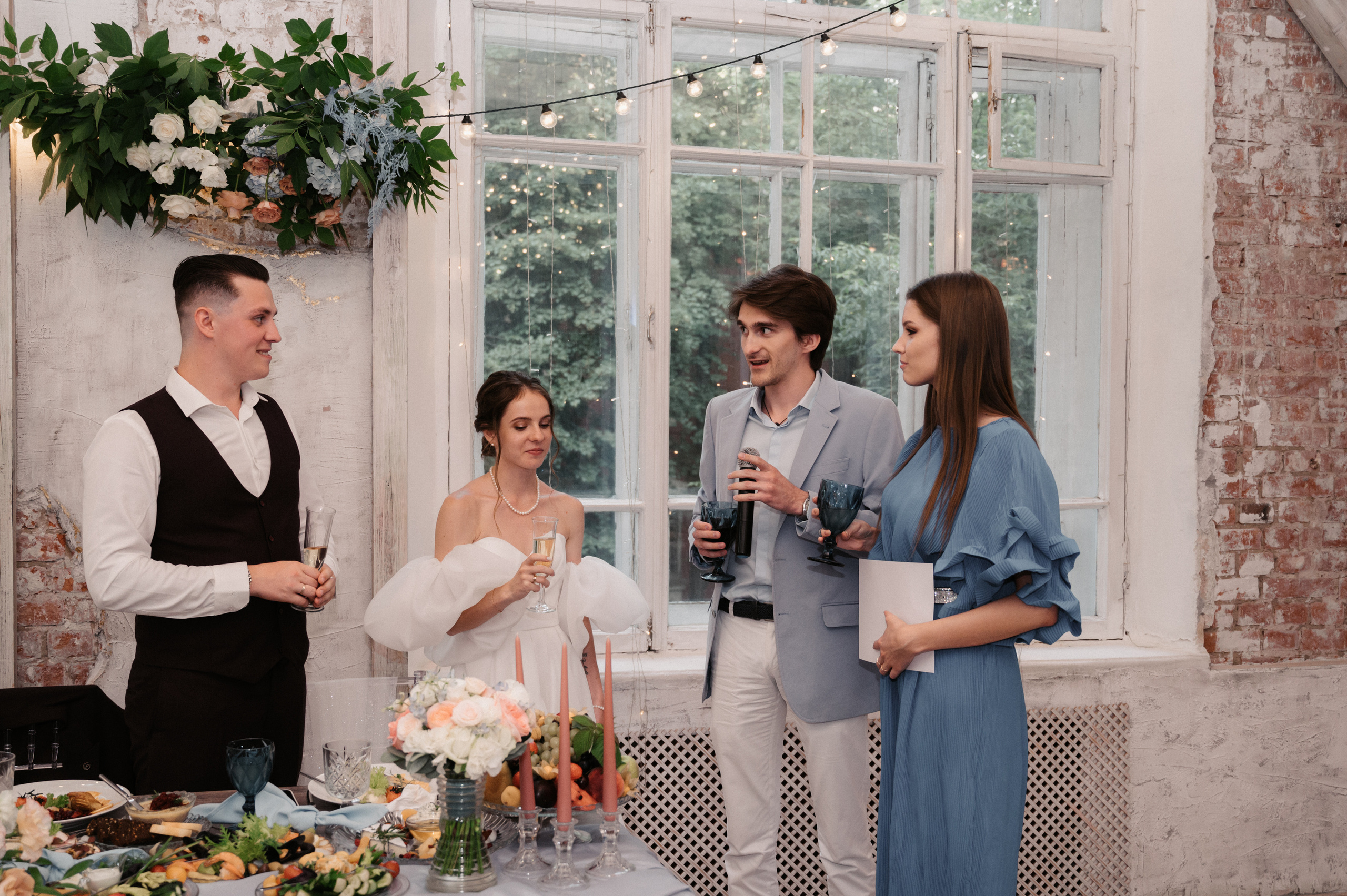 Искренне. Свадебный фотограф Александр Давыдов