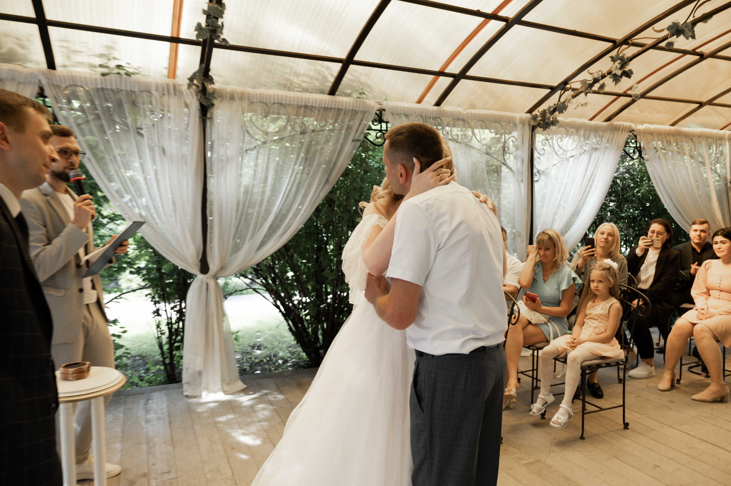 Счастливы и точка. Свадебный фотограф Александр Давыдов