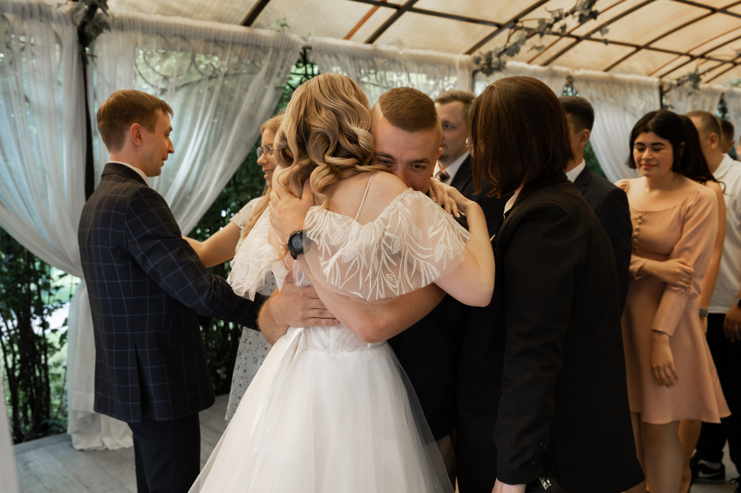 Счастливы и точка. Свадебный фотограф Александр Давыдов