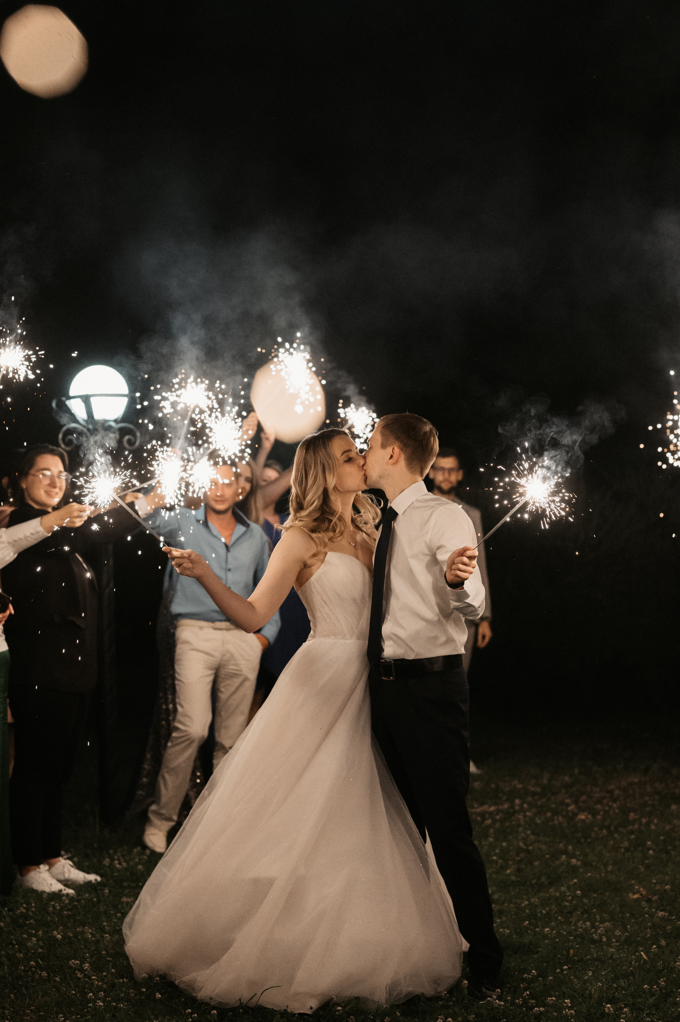 Счастливы и точка. Свадебный фотограф Александр Давыдов