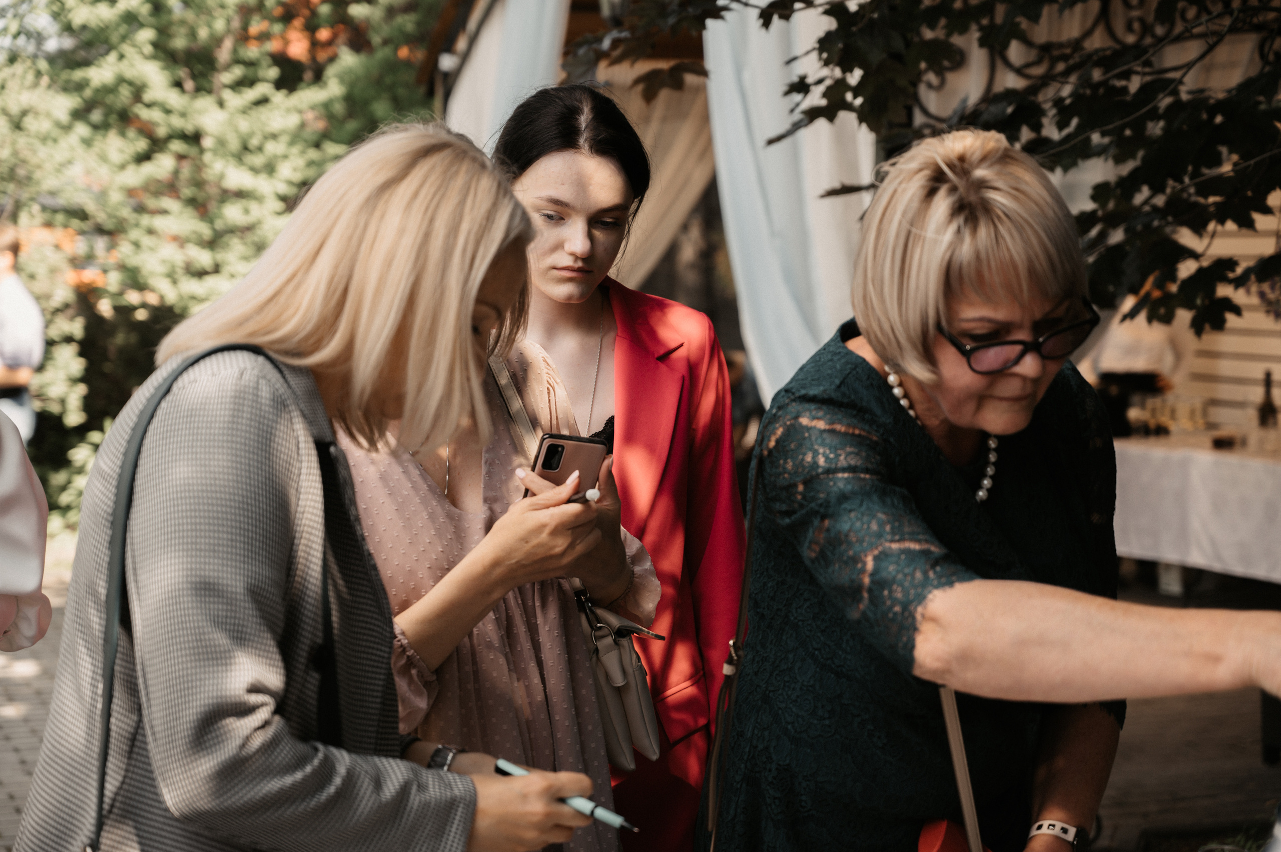 Счастливы и точка. Свадебный фотограф Александр Давыдов