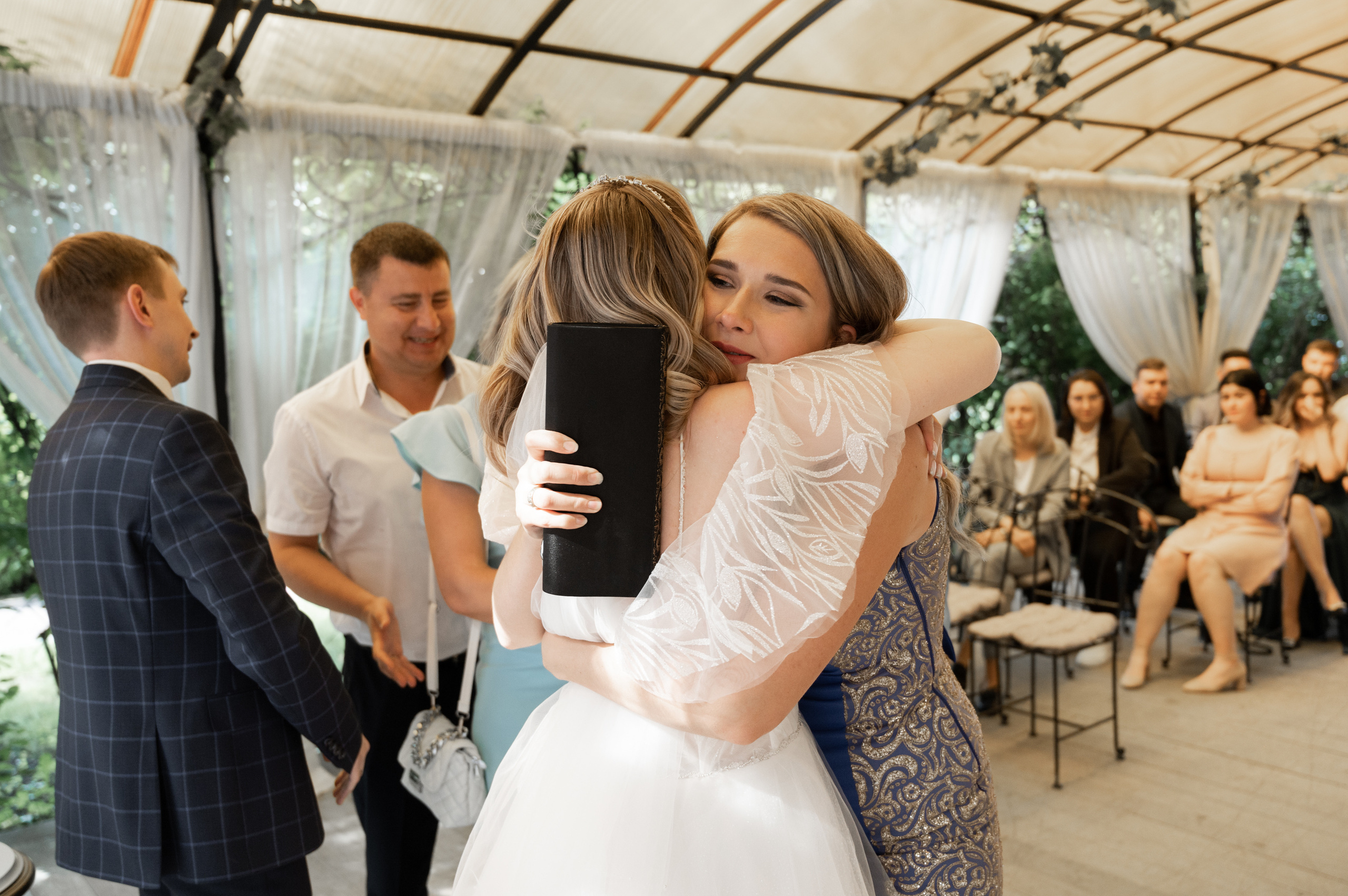 Счастливы и точка. Свадебный фотограф Александр Давыдов