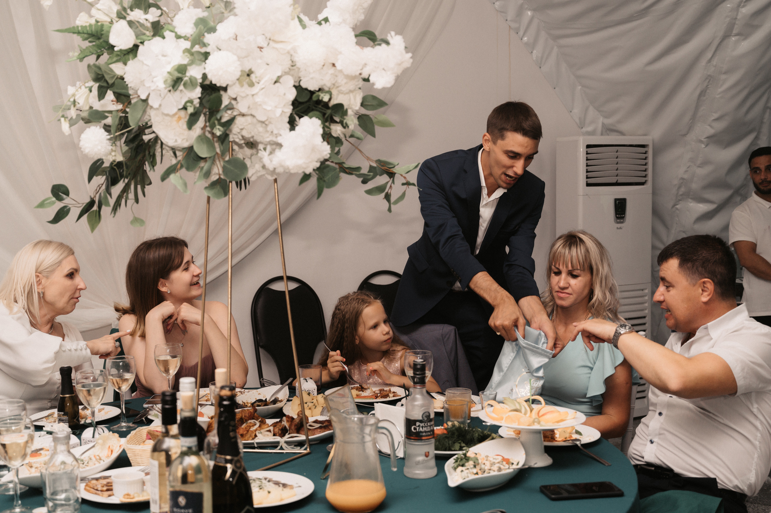 Счастливы и точка. Свадебный фотограф Александр Давыдов