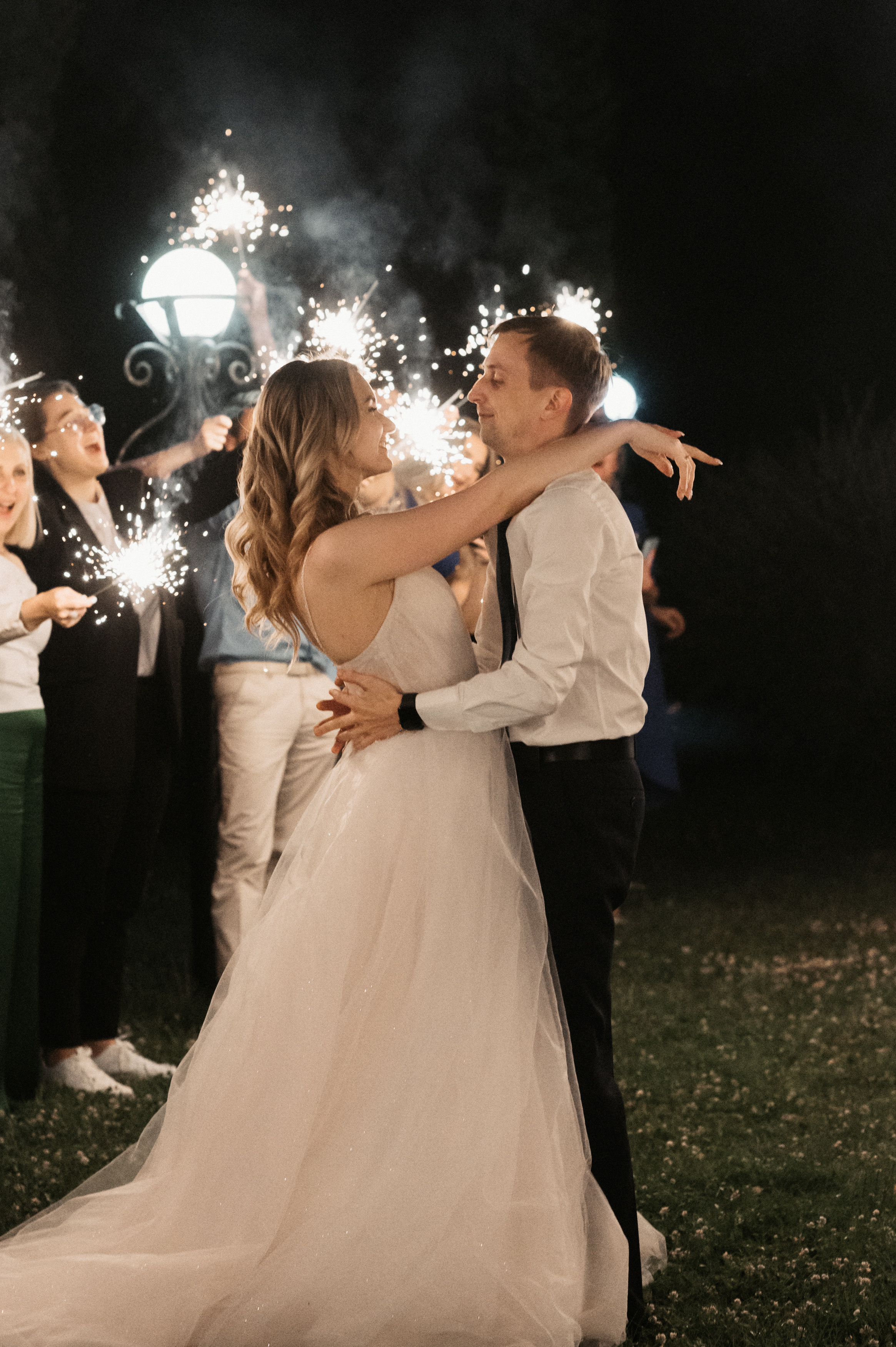 Счастливы и точка. Свадебный фотограф Александр Давыдов