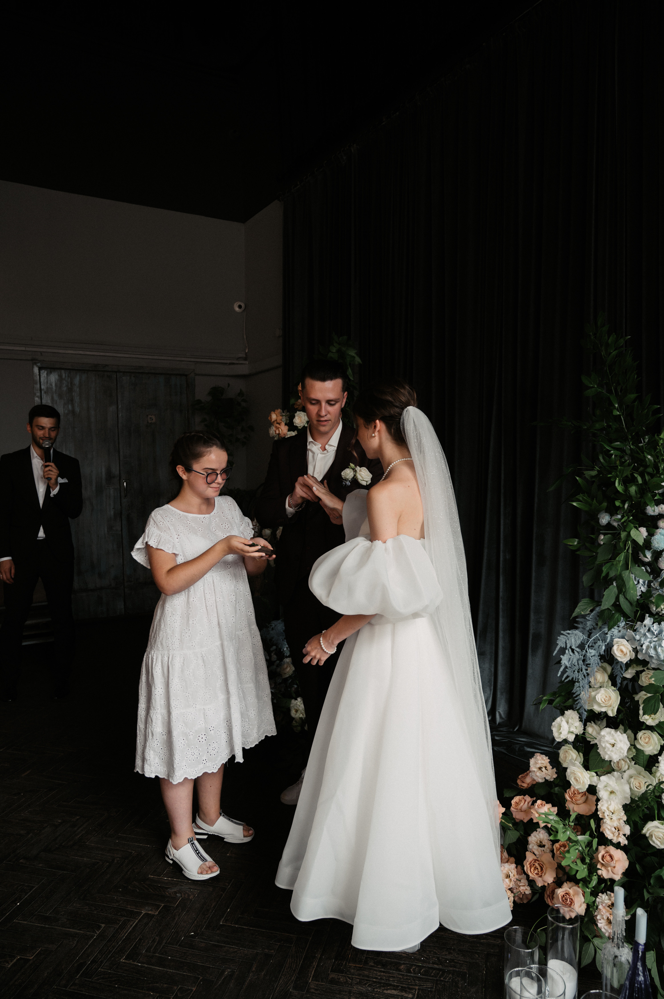 Искренне. Свадебный фотограф Александр Давыдов