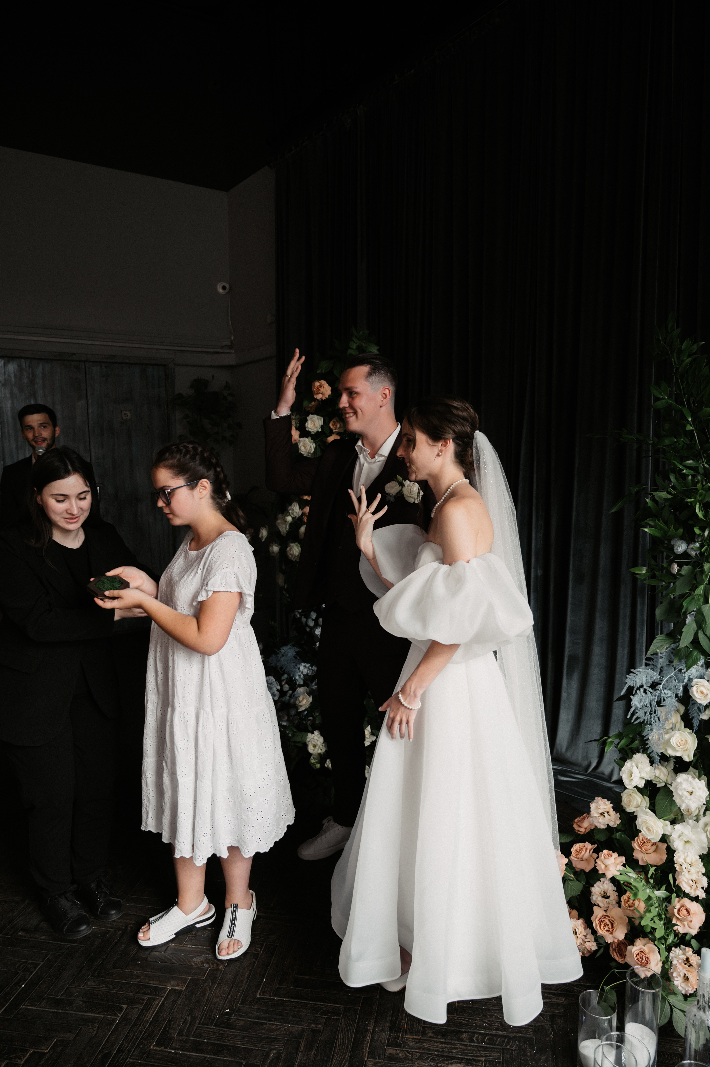 Искренне. Свадебный фотограф Александр Давыдов