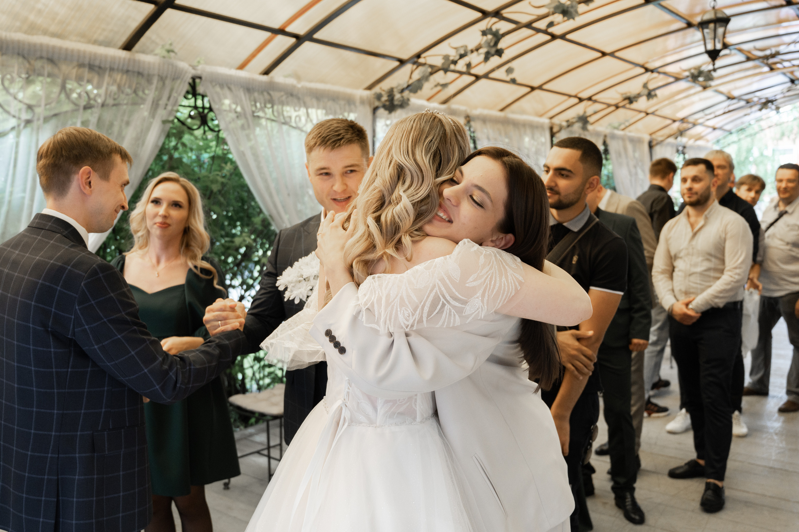 Счастливы и точка. Свадебный фотограф Александр Давыдов