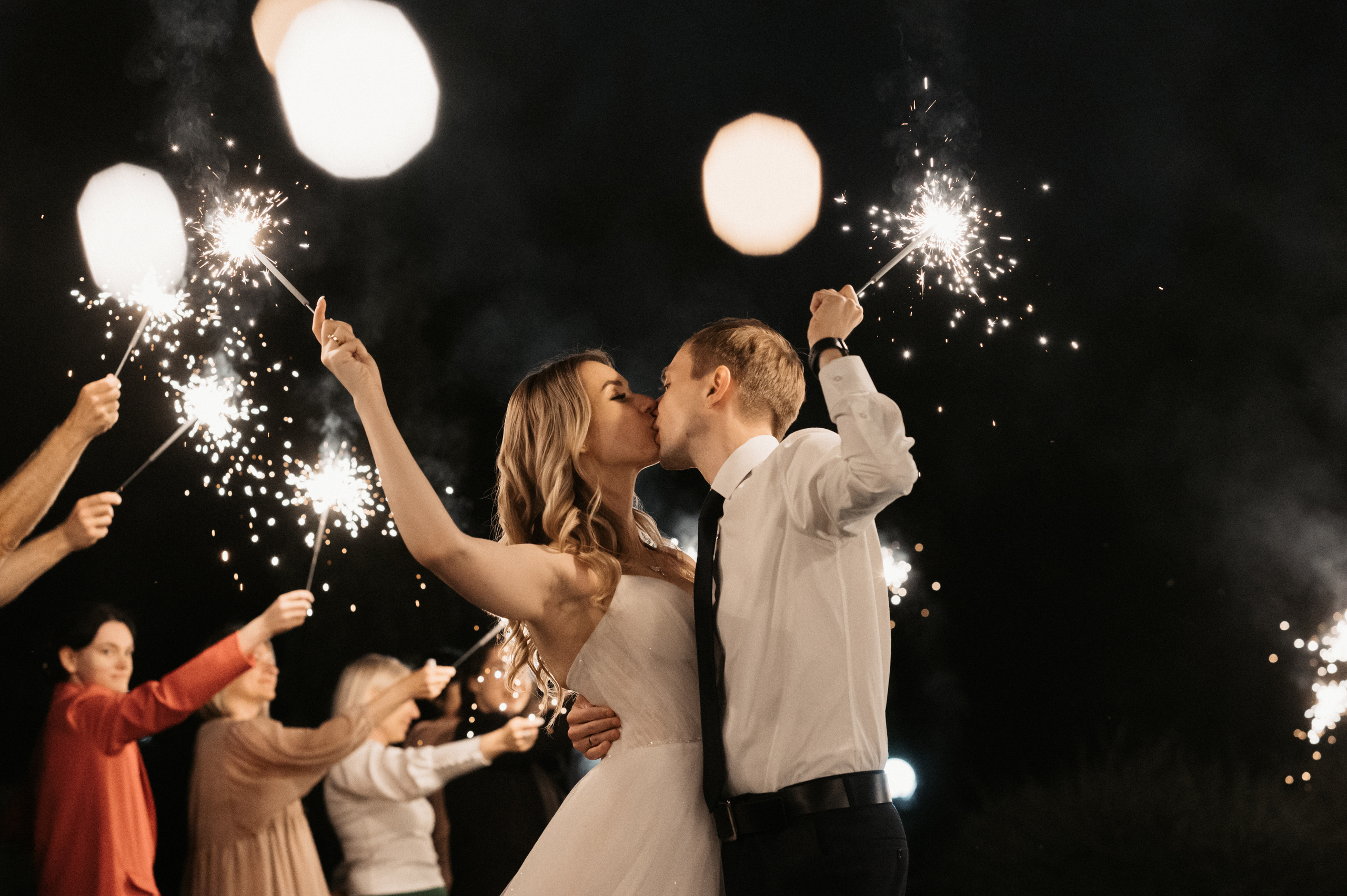 Счастливы и точка. Свадебный фотограф Александр Давыдов