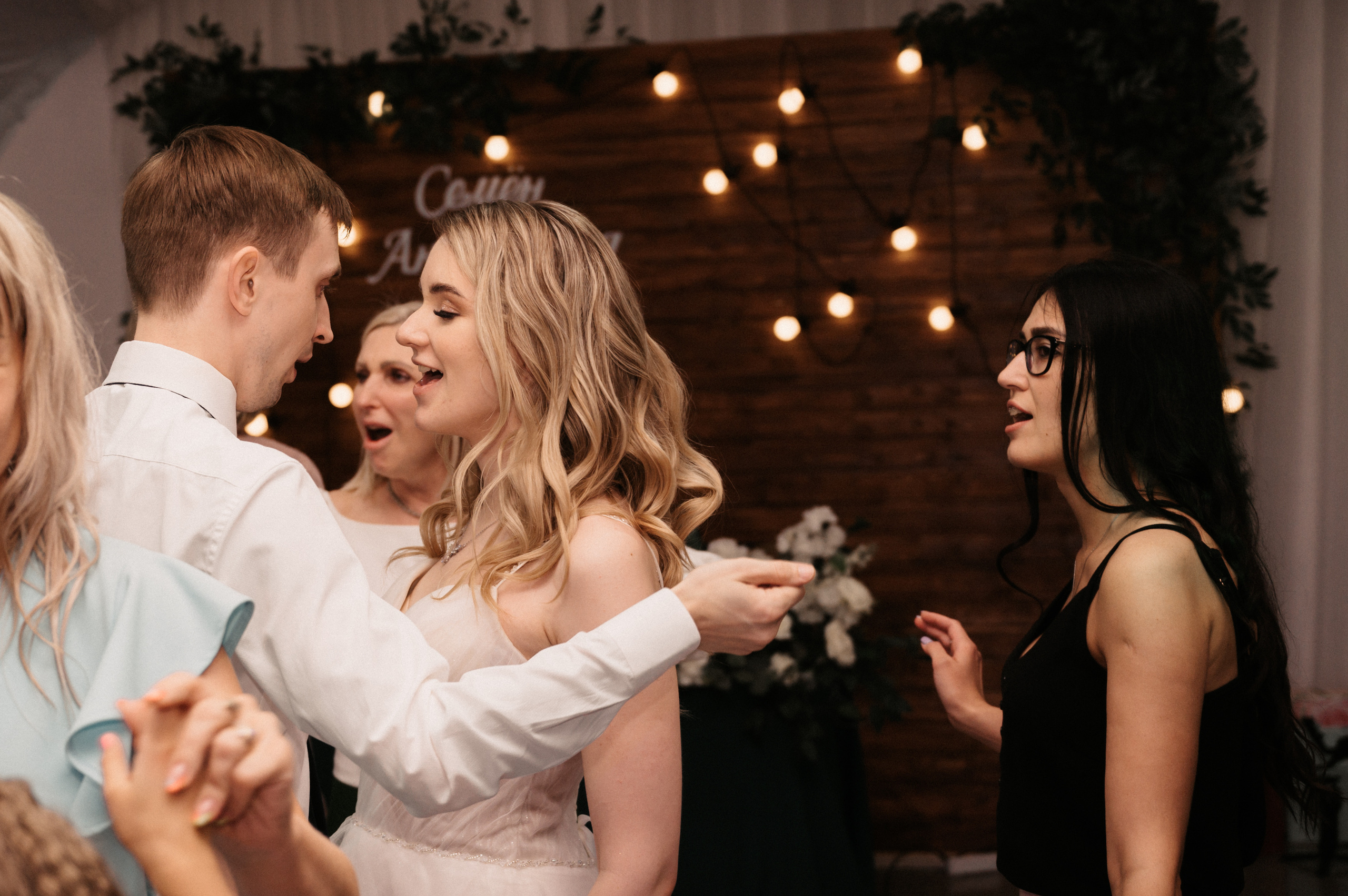 Счастливы и точка. Свадебный фотограф Александр Давыдов