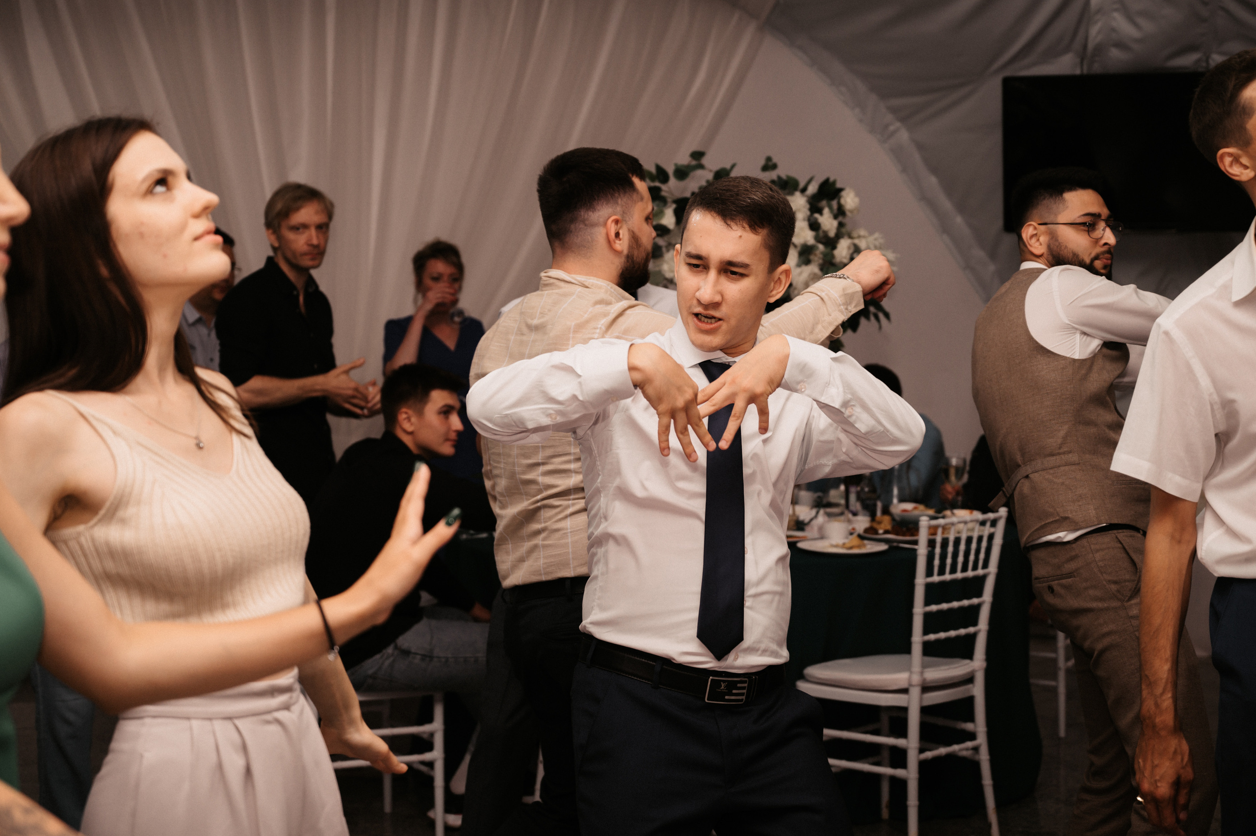 Счастливы и точка. Свадебный фотограф Александр Давыдов