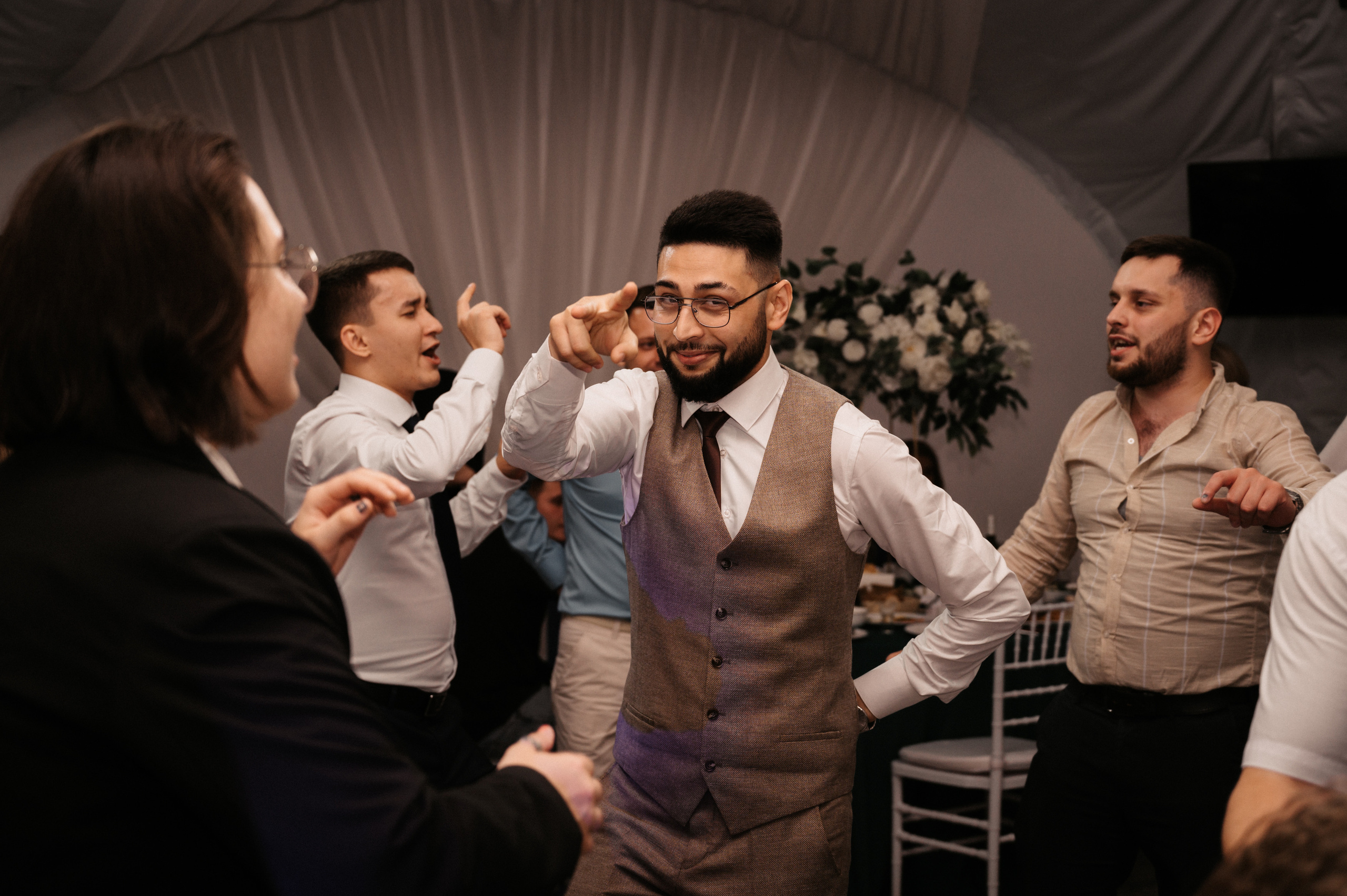 Счастливы и точка. Свадебный фотограф Александр Давыдов