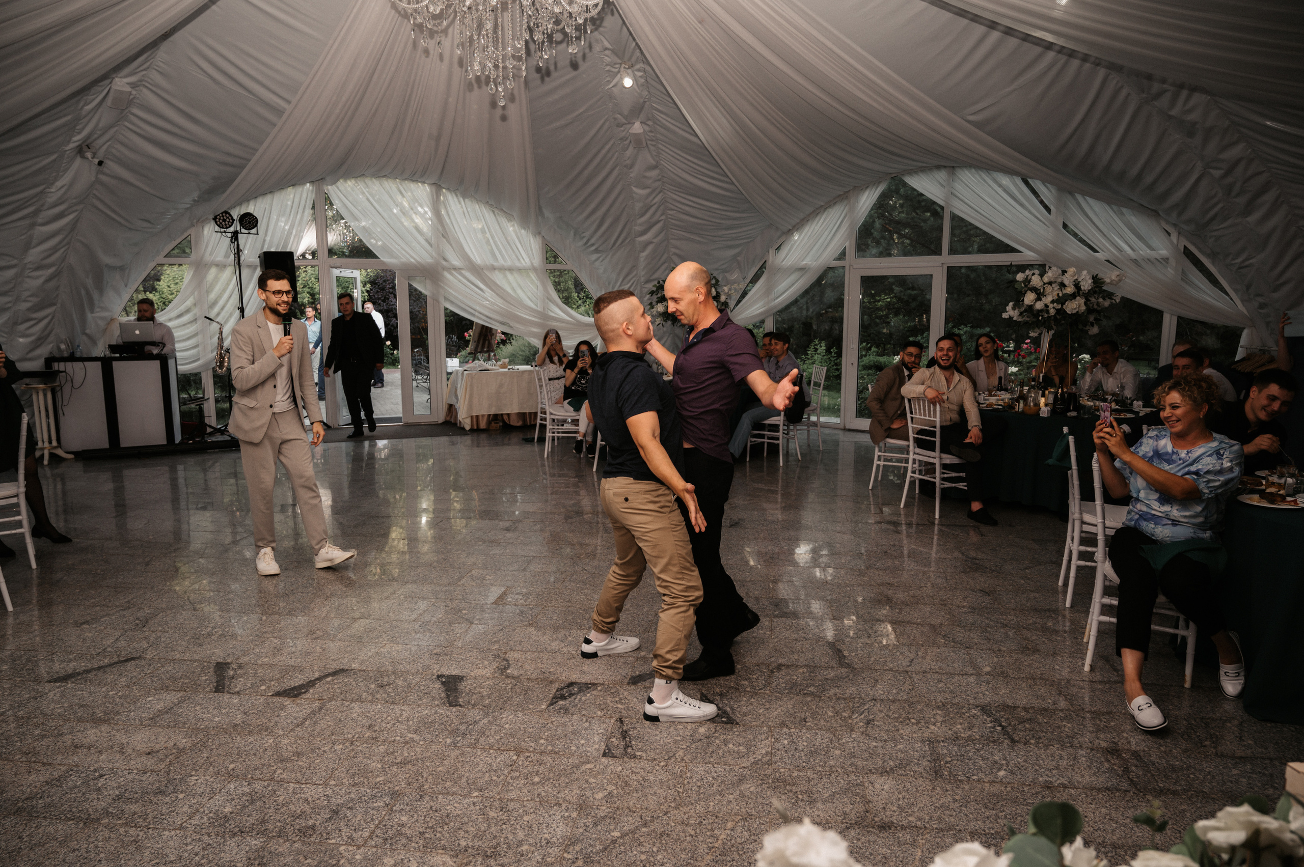 Счастливы и точка. Свадебный фотограф Александр Давыдов