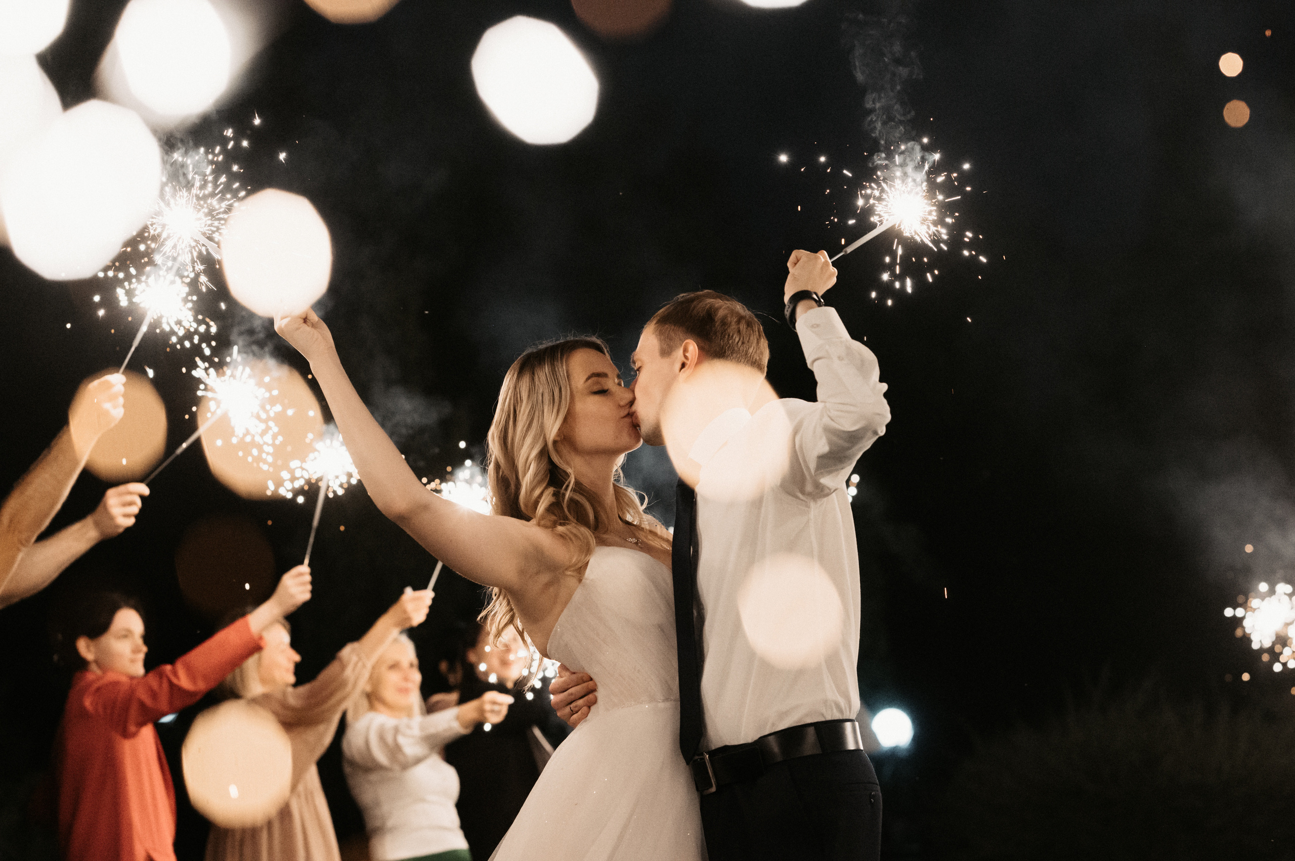 Счастливы и точка. Свадебный фотограф Александр Давыдов