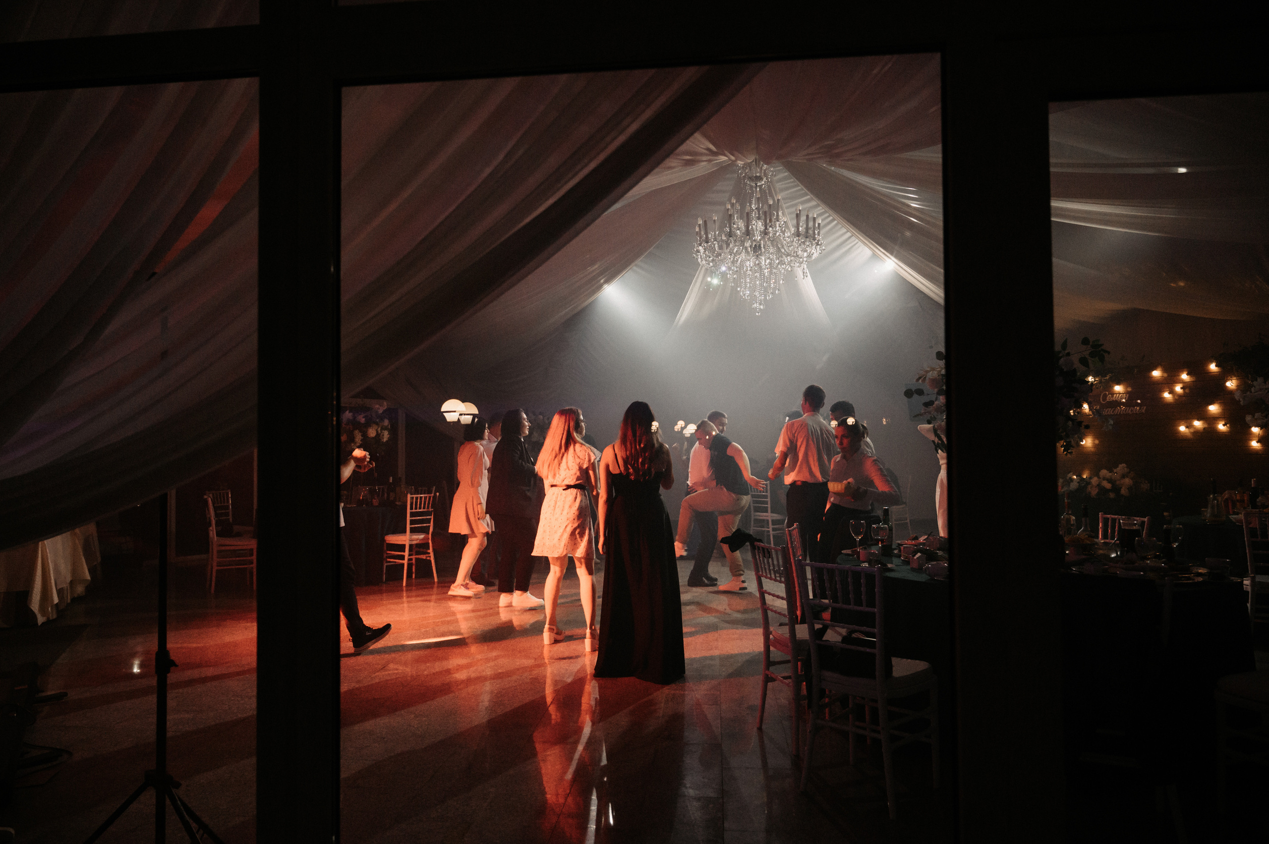 Счастливы и точка. Свадебный фотограф Александр Давыдов