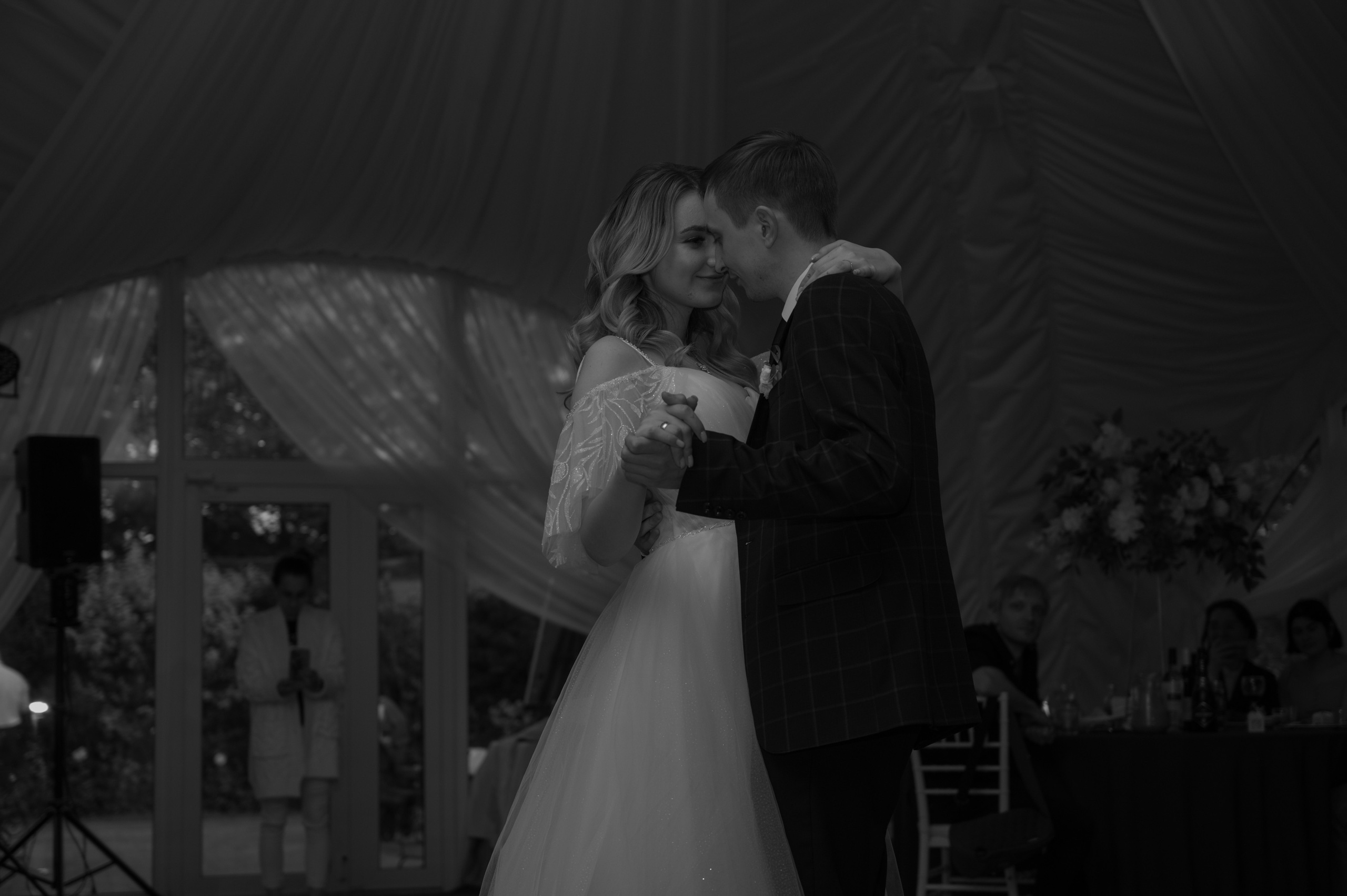 Счастливы и точка. Свадебный фотограф Александр Давыдов