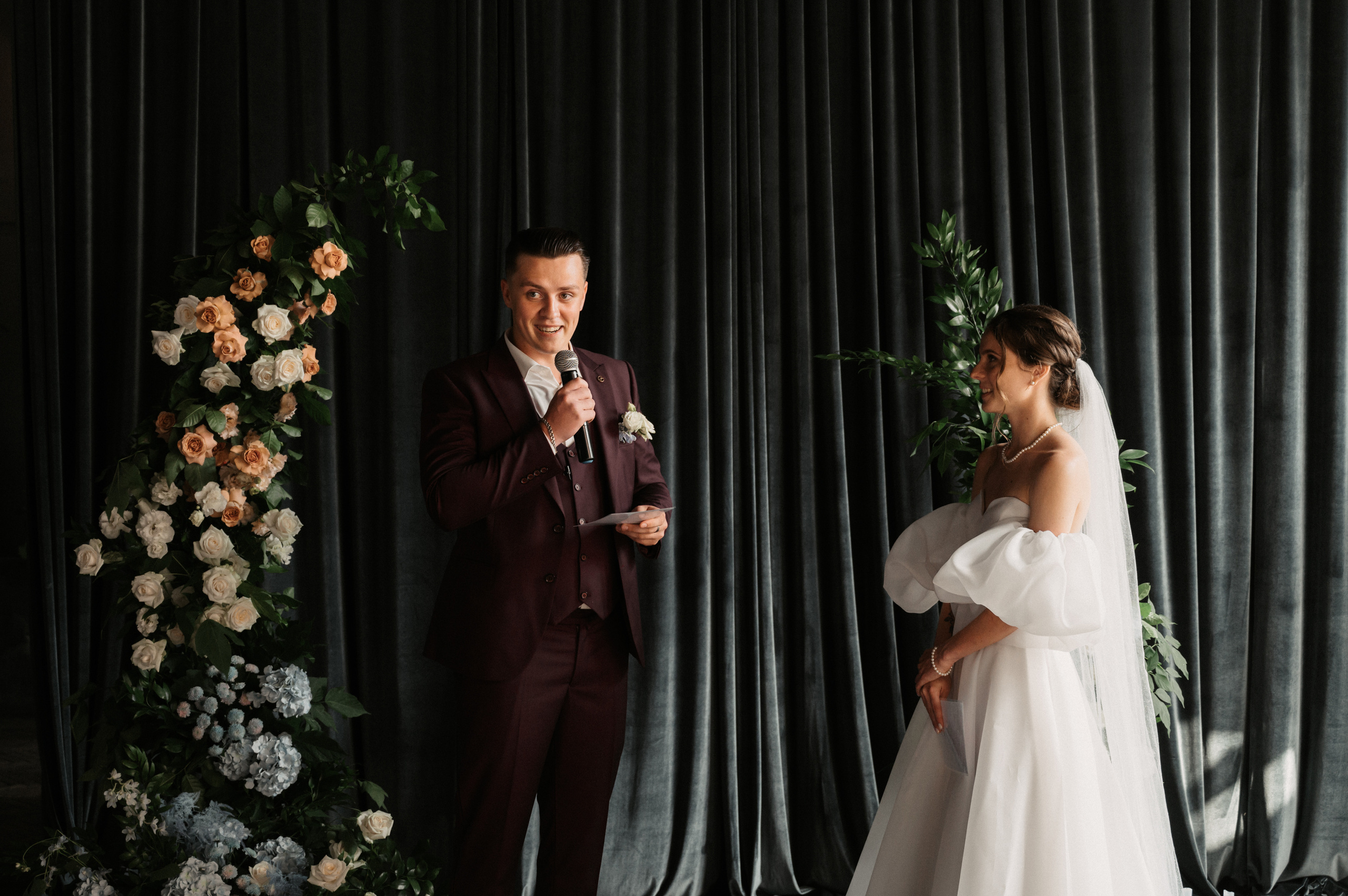 Искренне. Свадебный фотограф Александр Давыдов