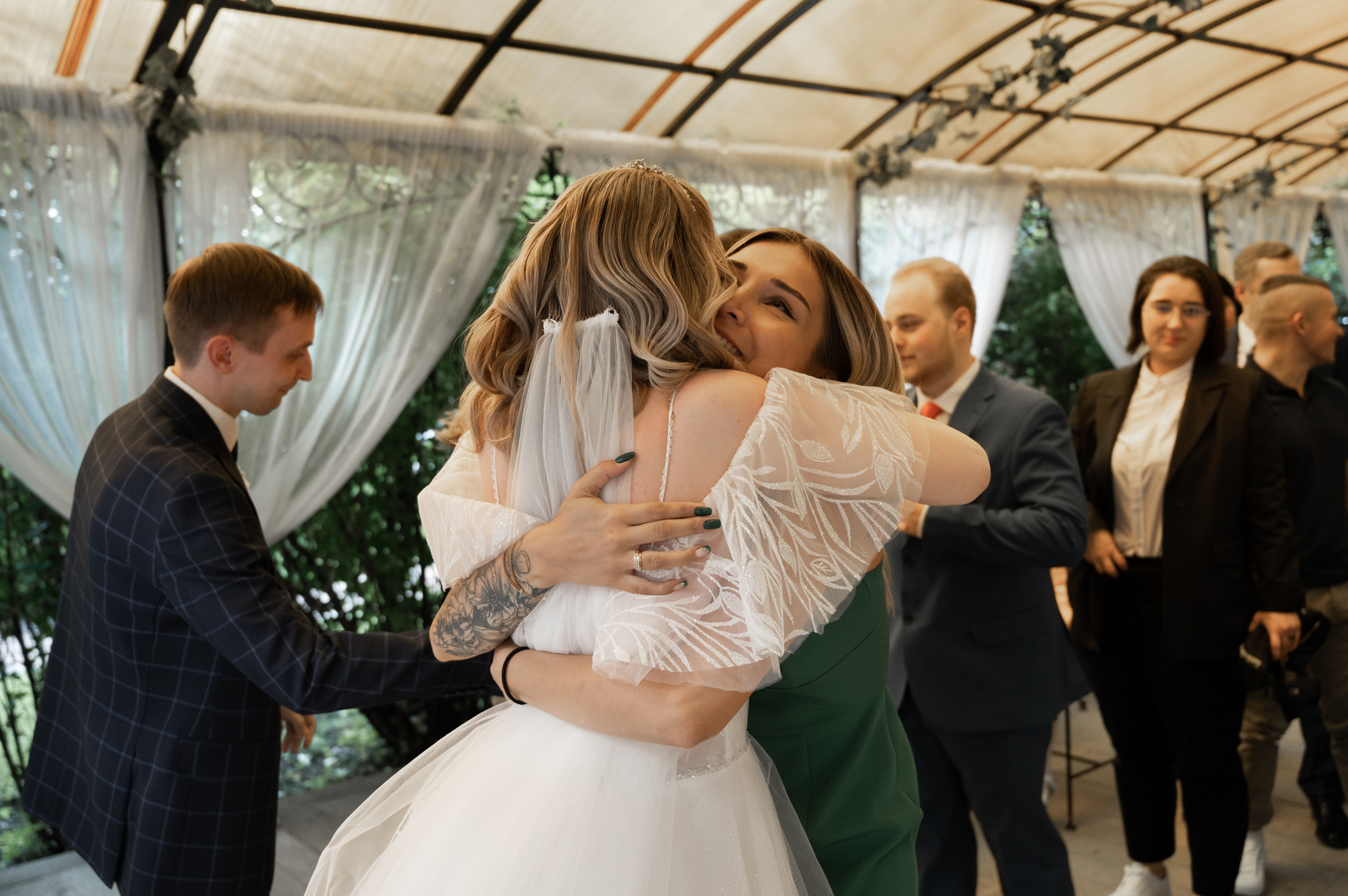 Счастливы и точка. Свадебный фотограф Александр Давыдов