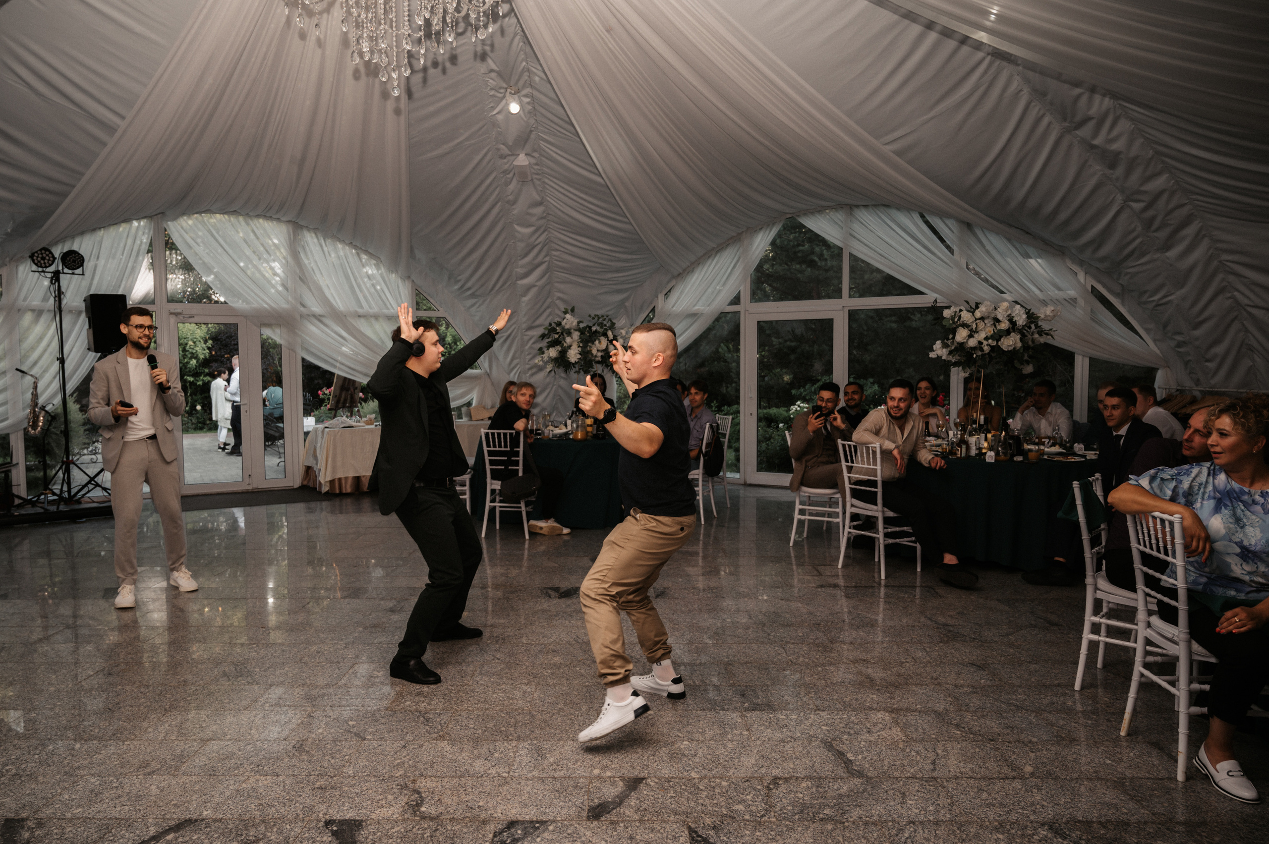 Счастливы и точка. Свадебный фотограф Александр Давыдов