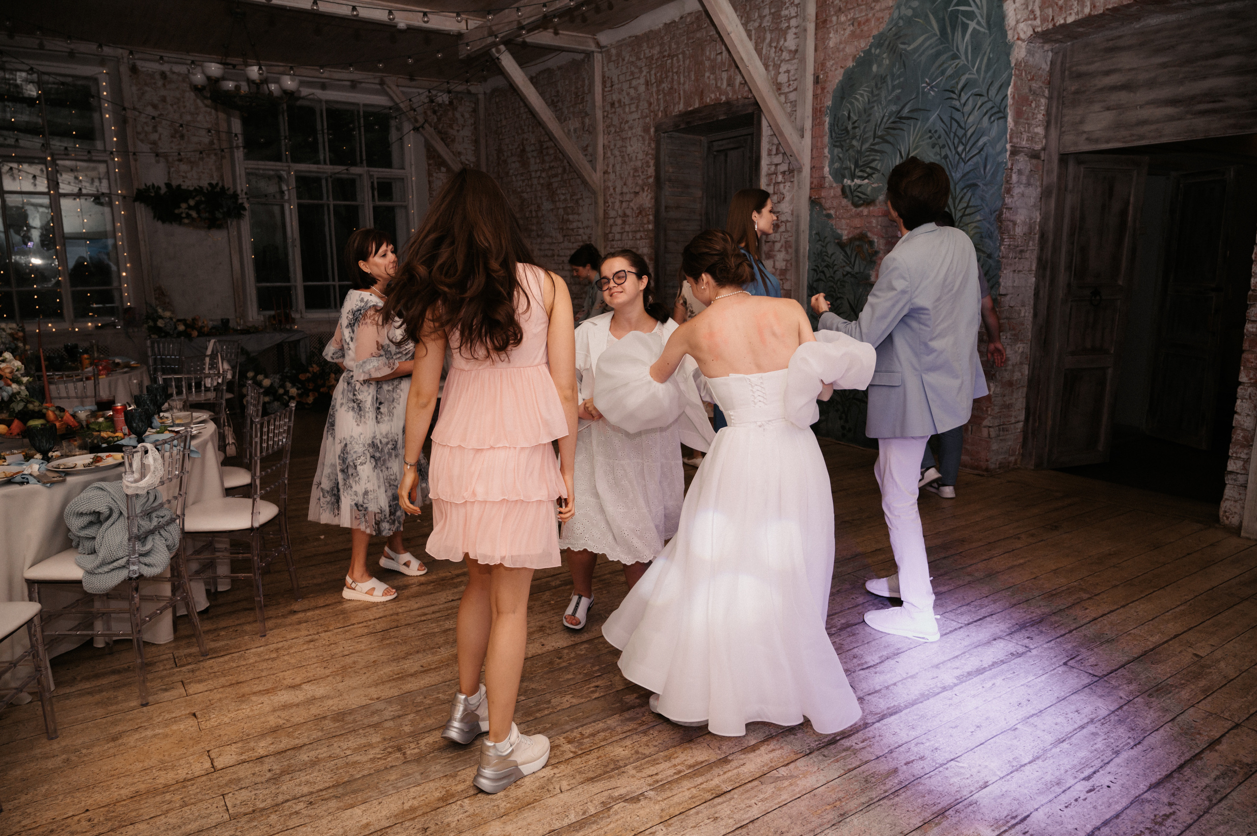 Искренне. Свадебный фотограф Александр Давыдов