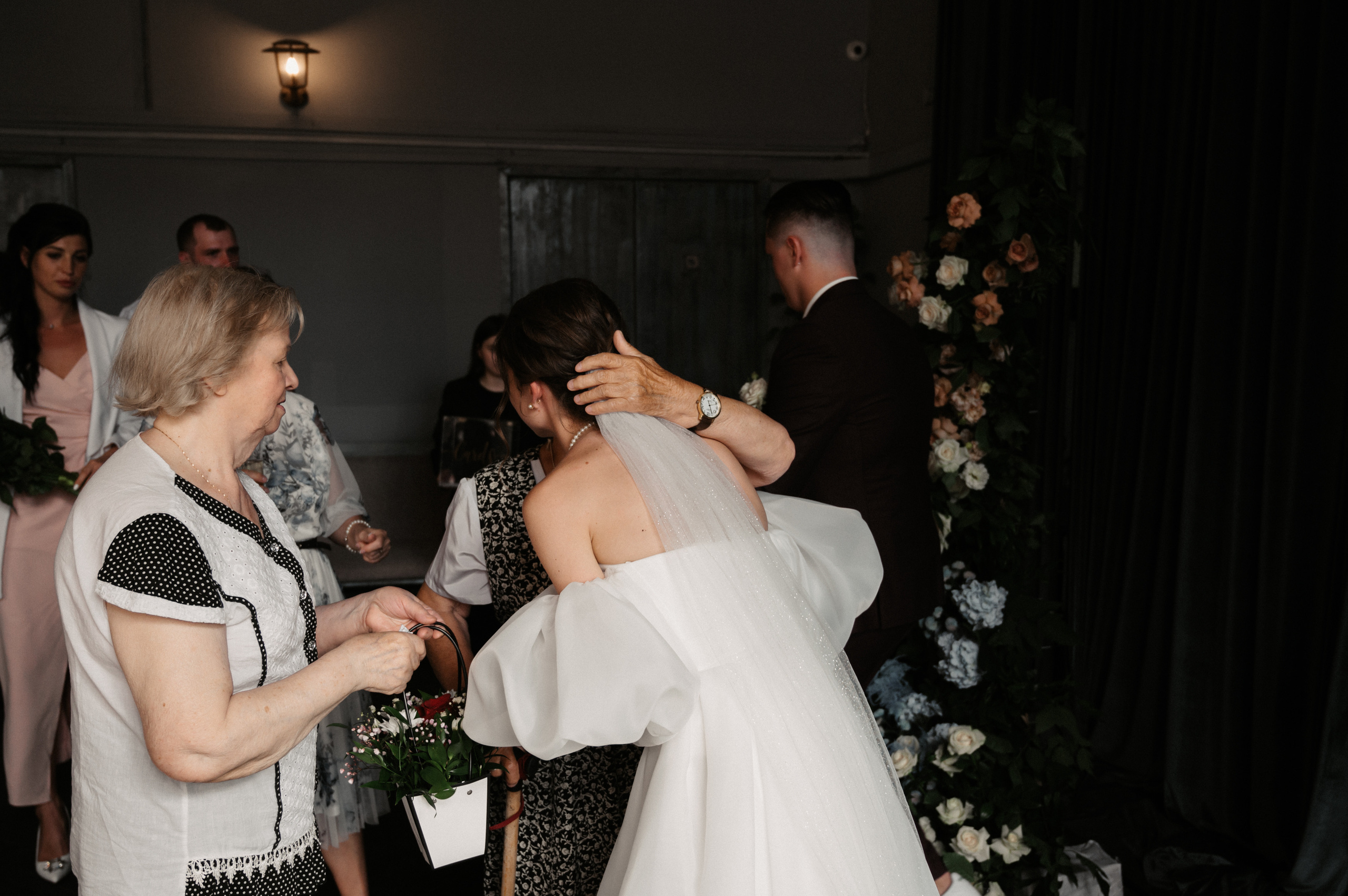 Искренне. Свадебный фотограф Александр Давыдов