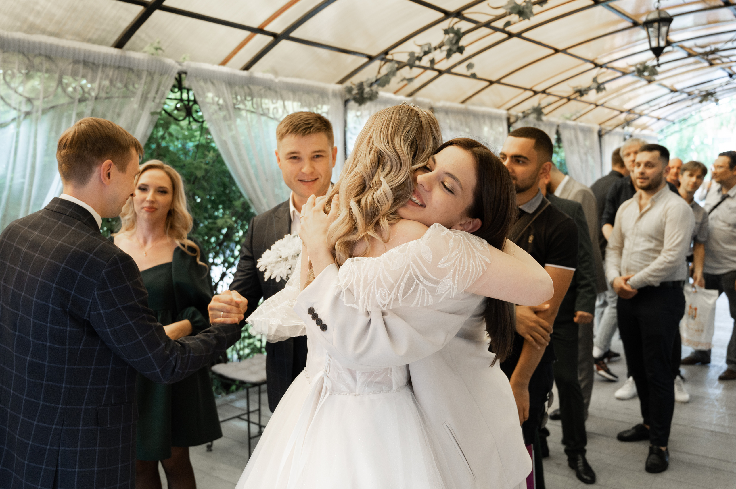 Счастливы и точка. Свадебный фотограф Александр Давыдов