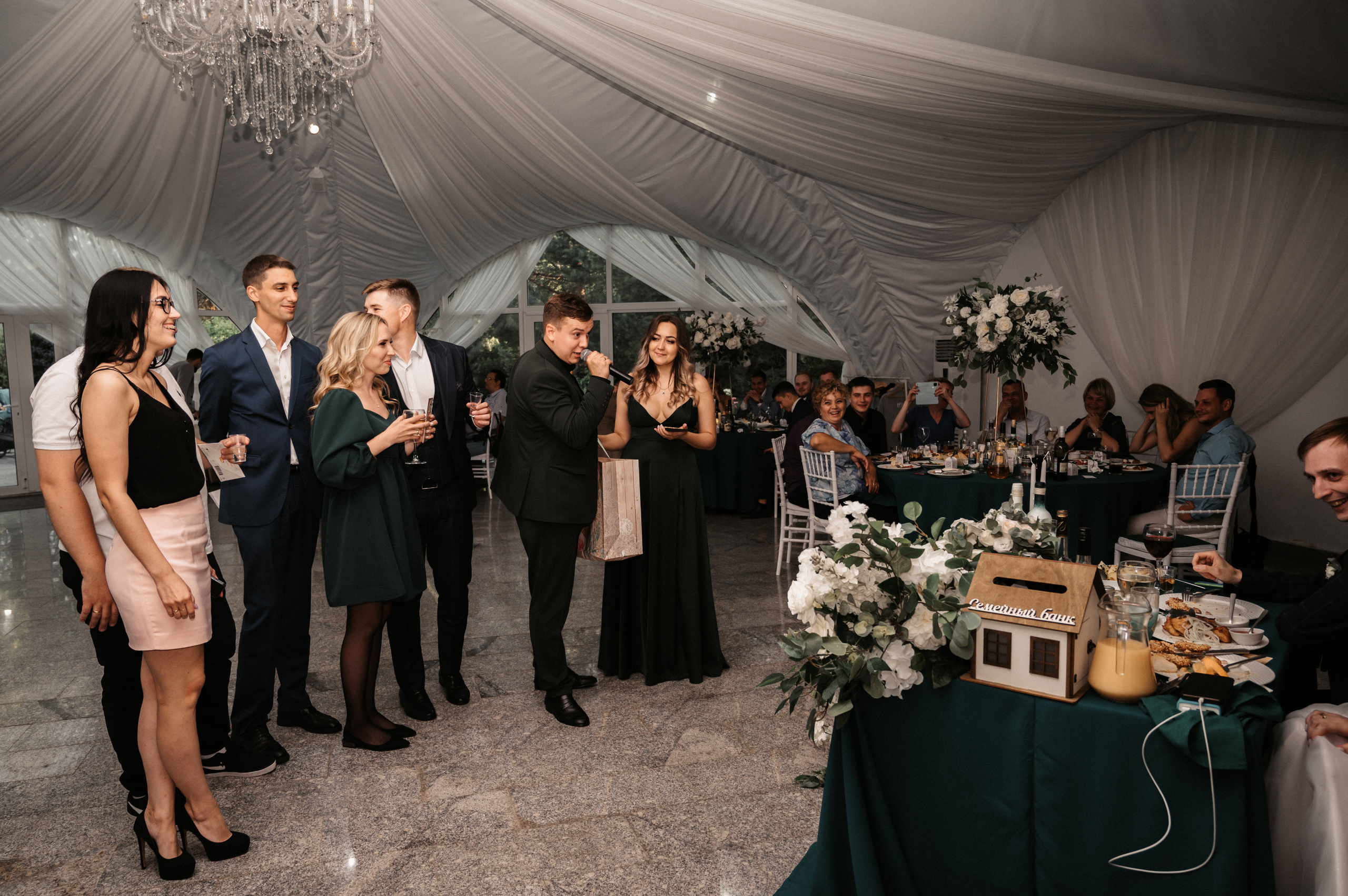 Счастливы и точка. Свадебный фотограф Александр Давыдов