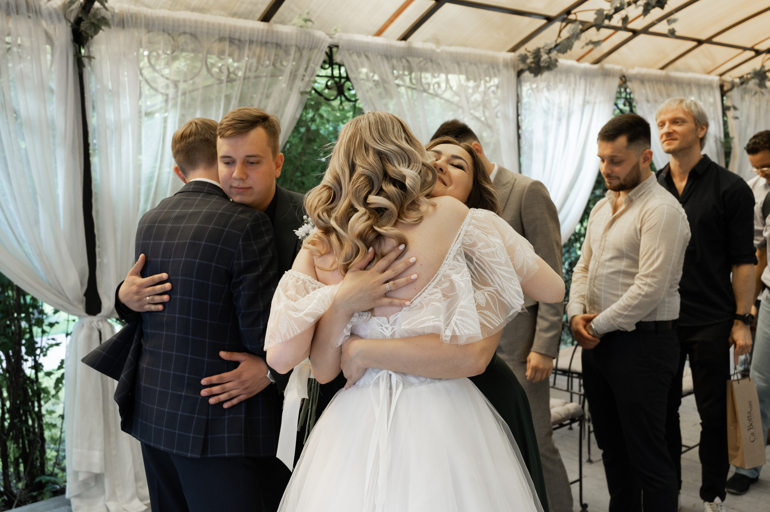 Счастливы и точка. Свадебный фотограф Александр Давыдов