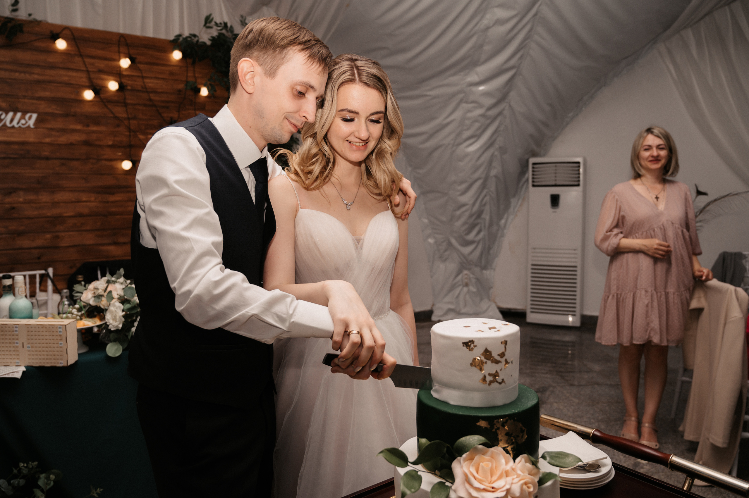 Счастливы и точка. Свадебный фотограф Александр Давыдов