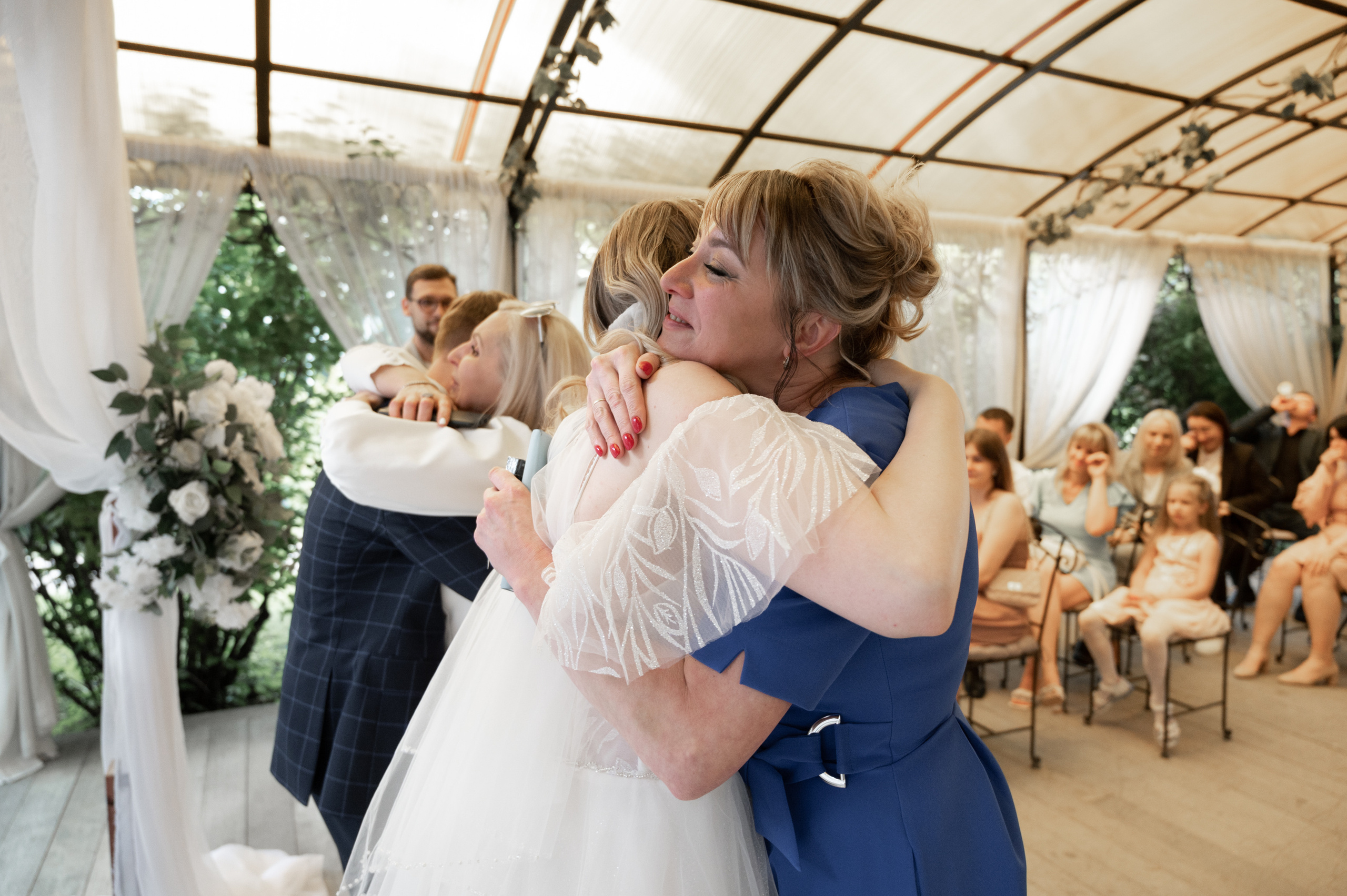 Счастливы и точка. Свадебный фотограф Александр Давыдов